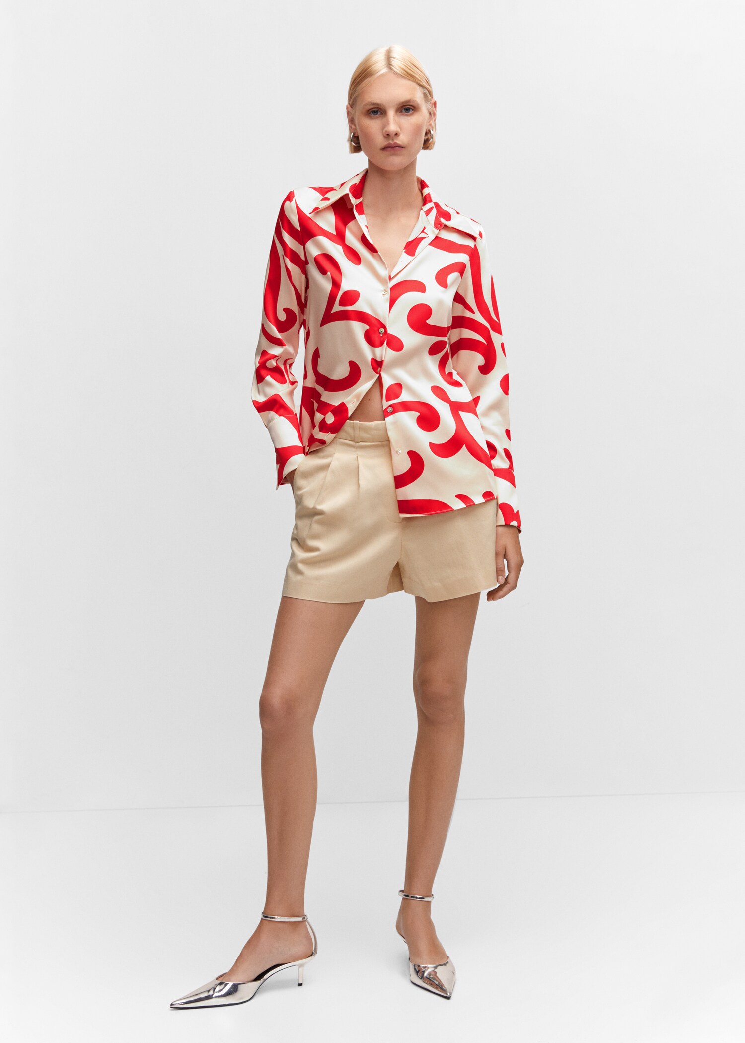 Camisa satinada estampada - Plano general