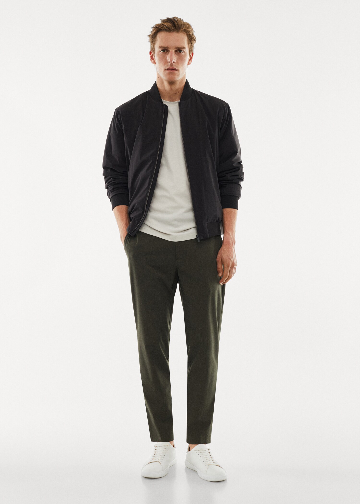 Παντελόνι slim fit stretch - Γενικό πλάνο