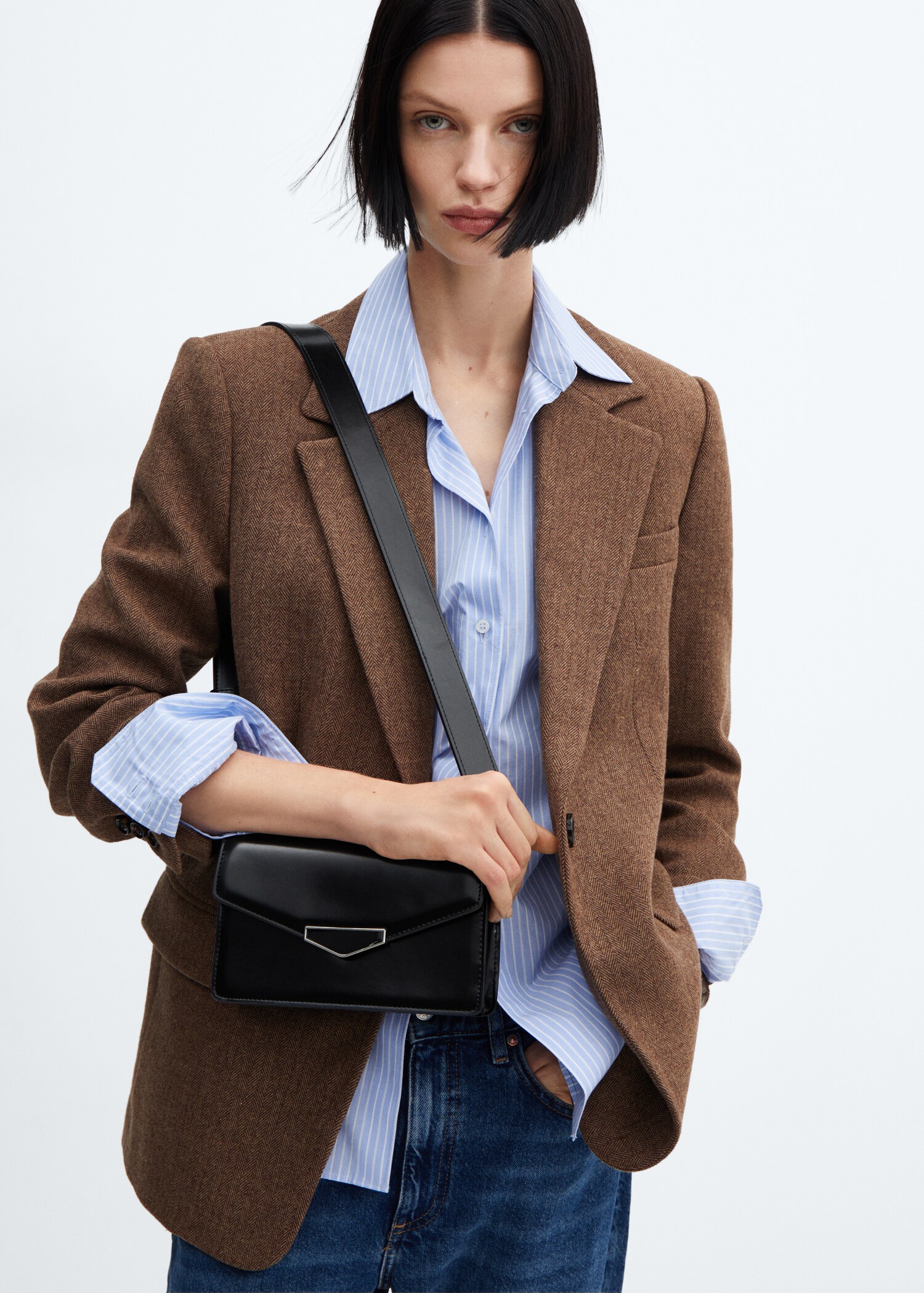 Crossbody bag with flap - General plane