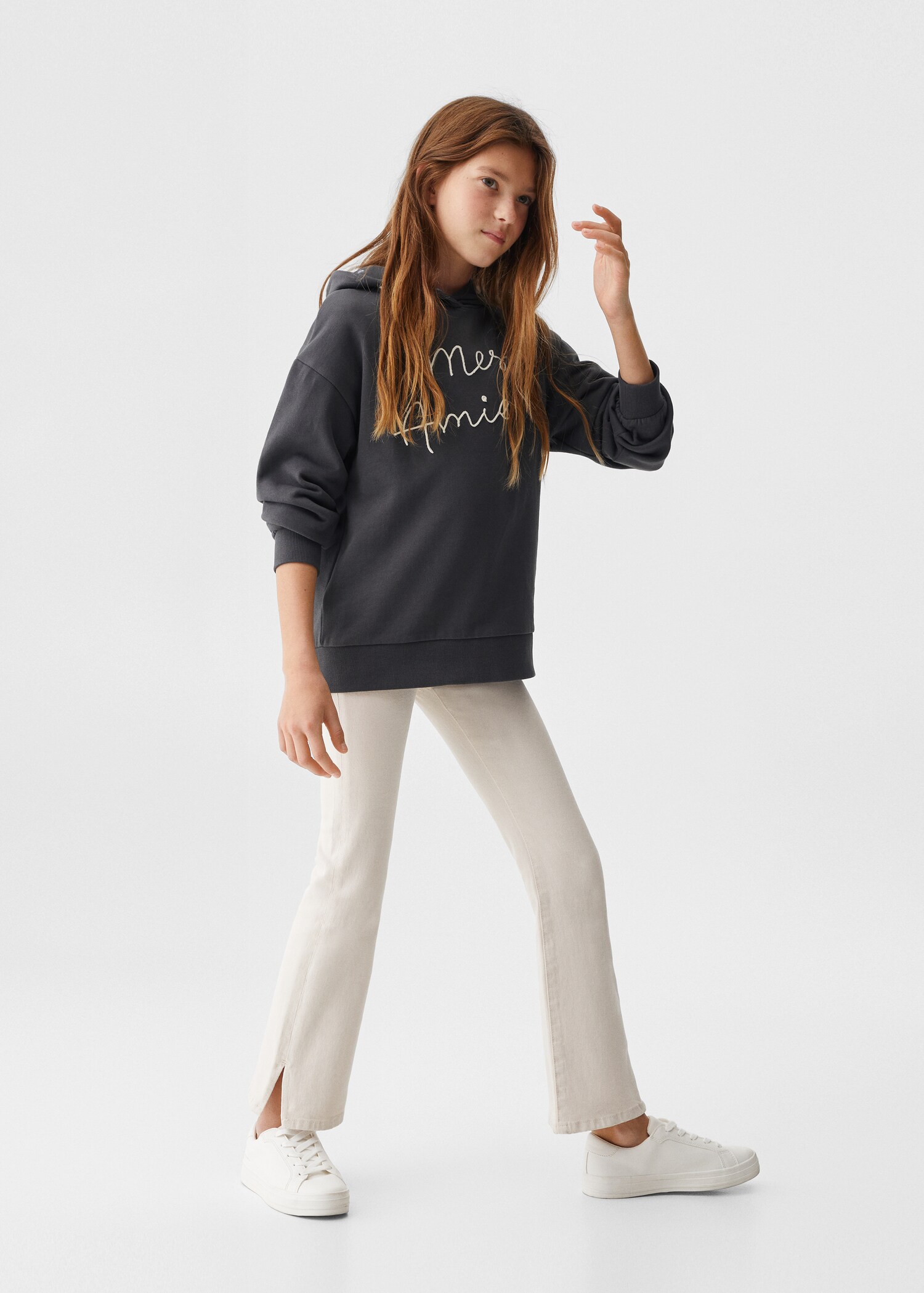 Sudadera mensaje bordado - Plano general
