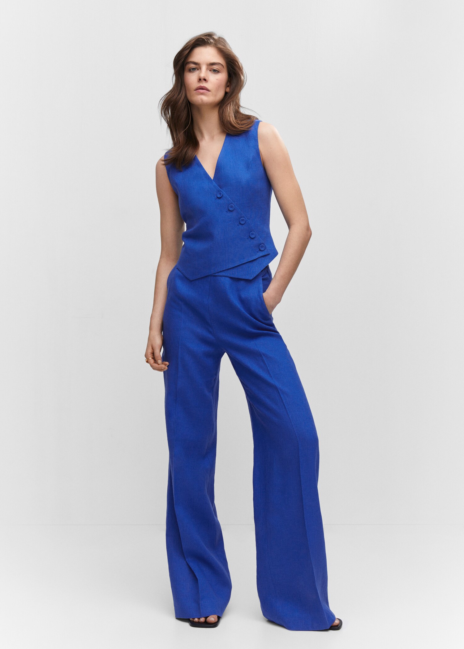 Double-breasted linen vest - General plane