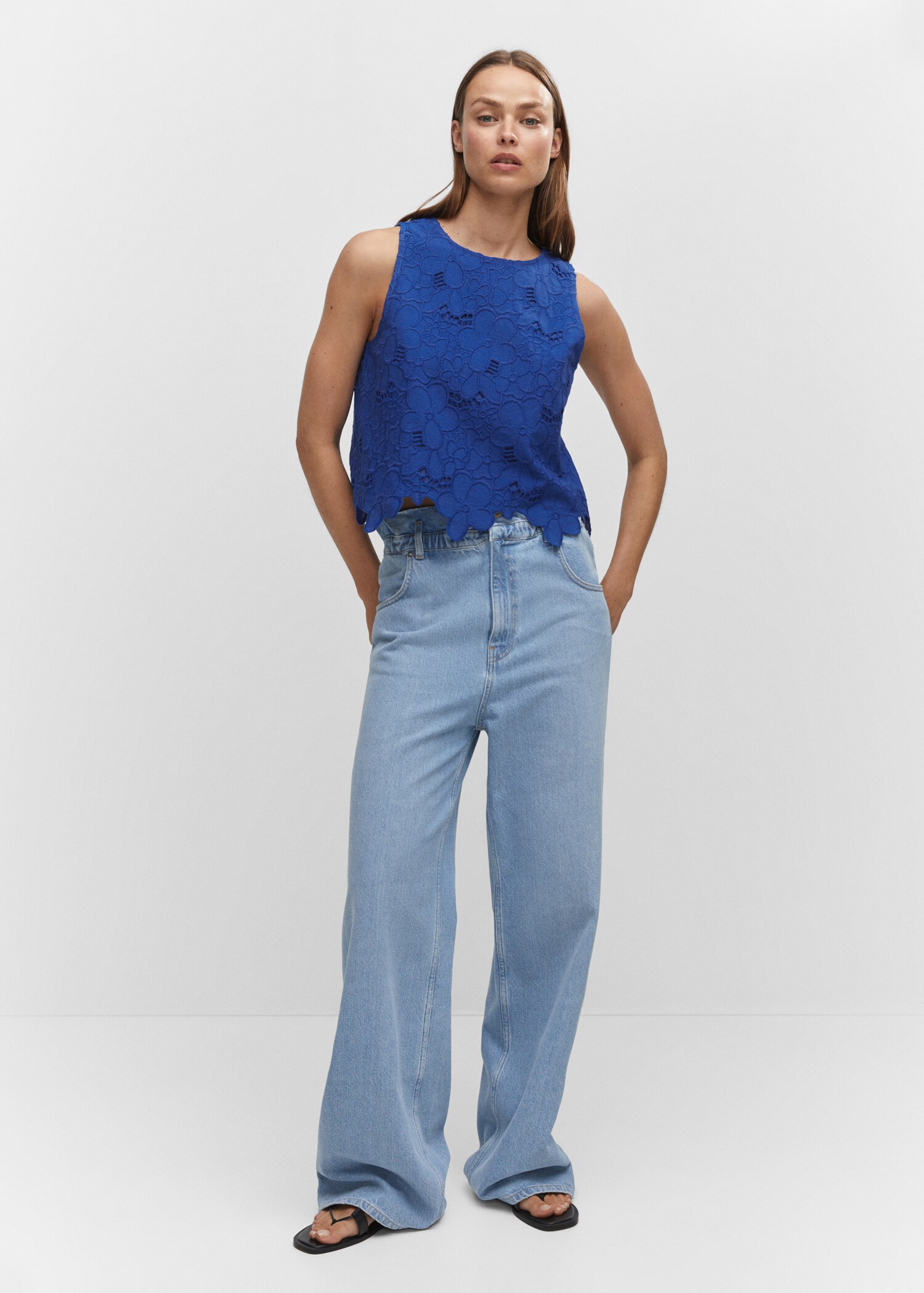 Embroidered openwork blouse - General plane