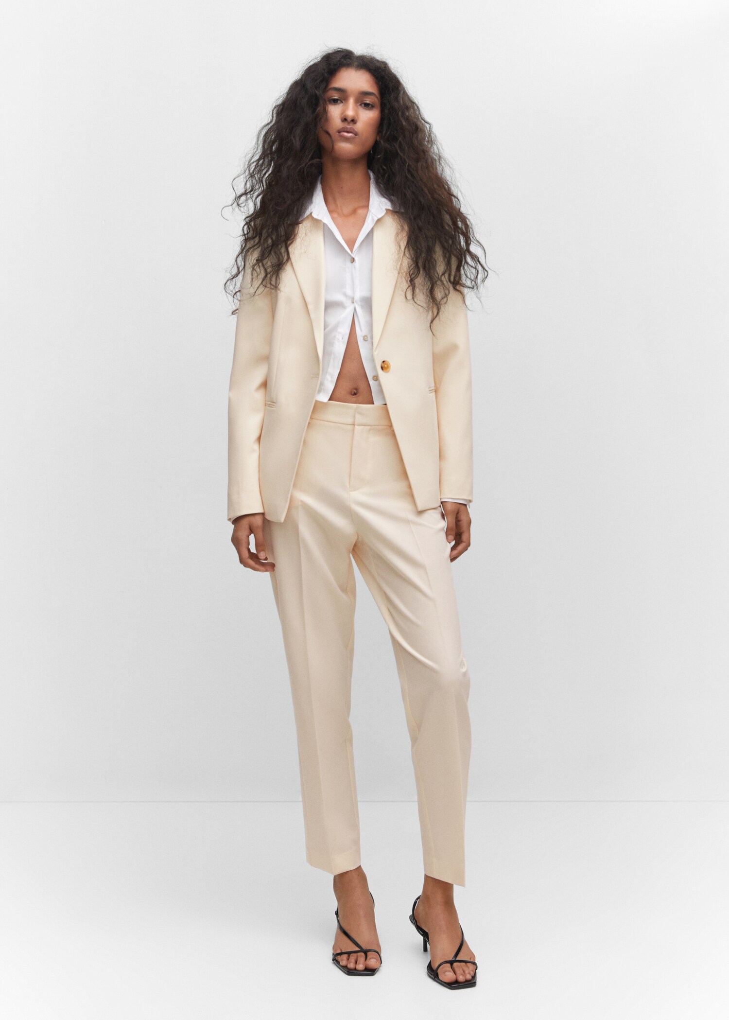 Fitted suit jacket - General plane
