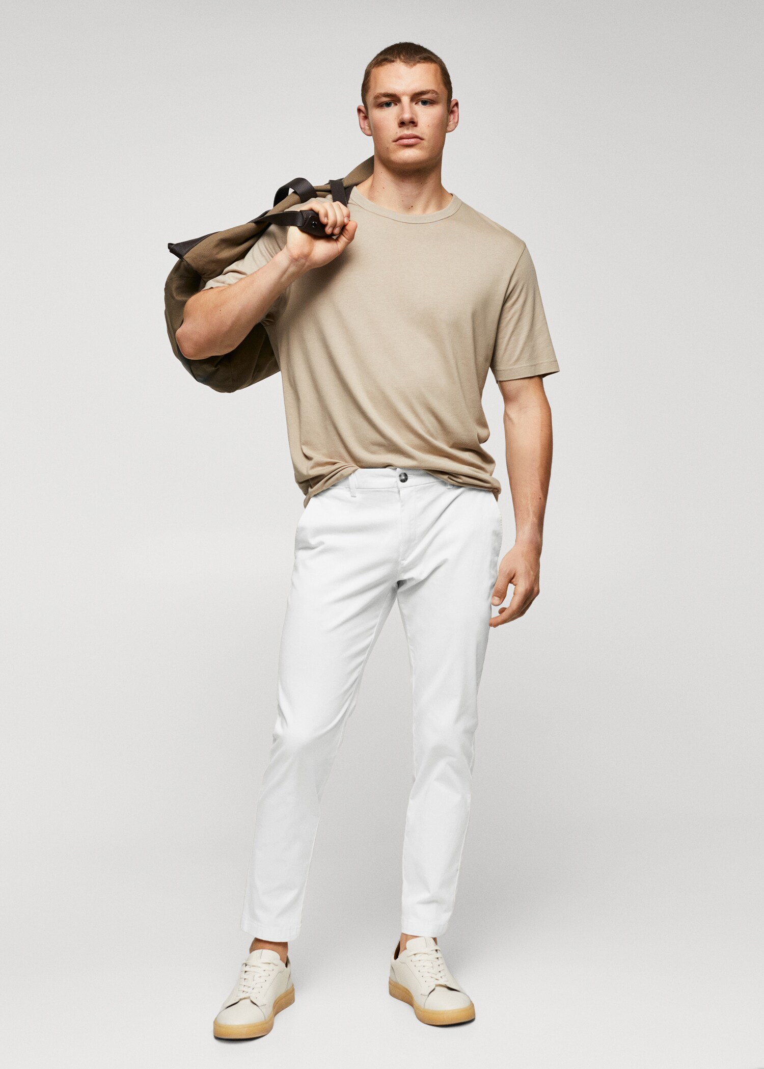 Celana panjang katun crop tapered - Tampilan Umum