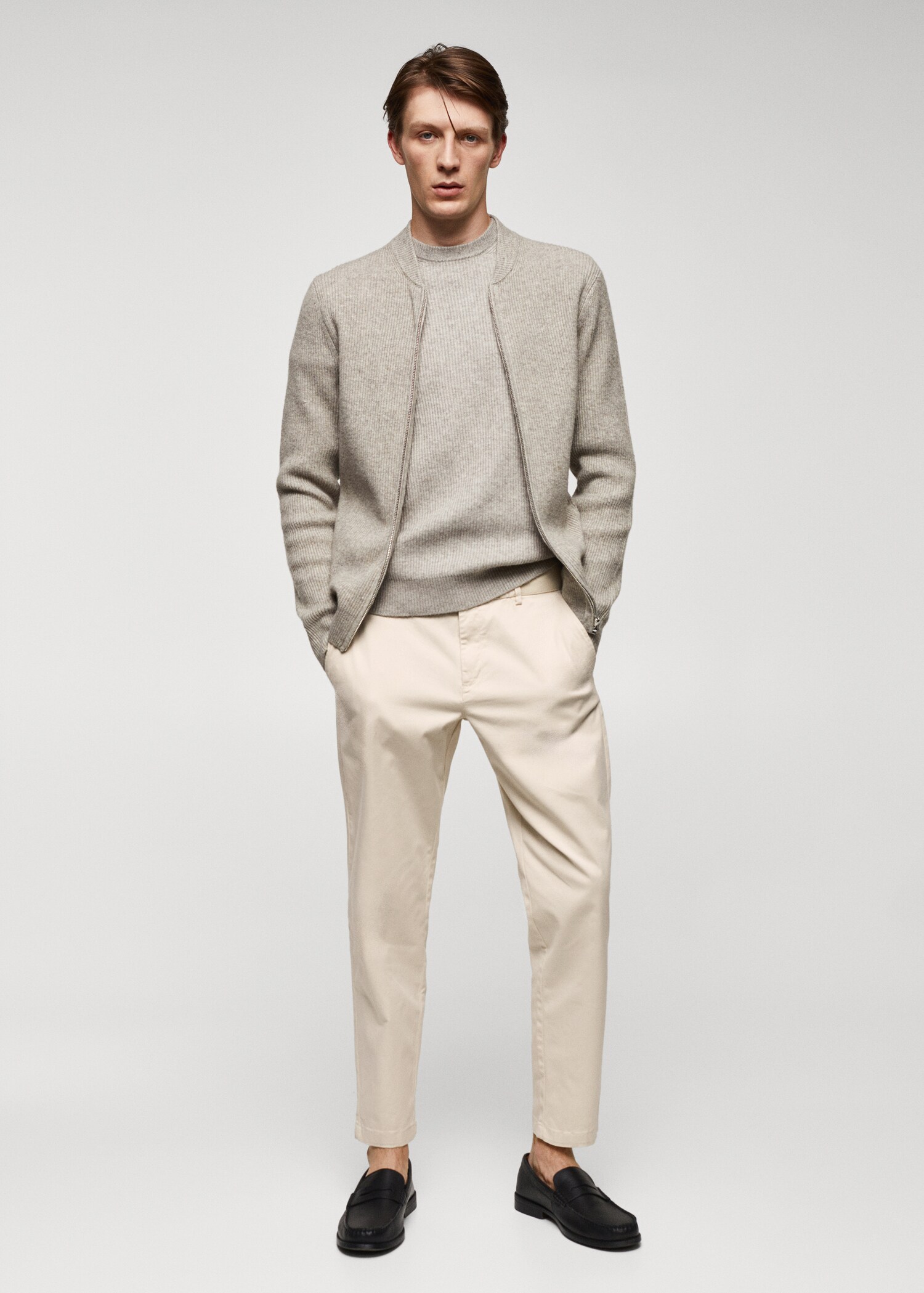 Celana panjang katun crop tapered - Tampilan Umum