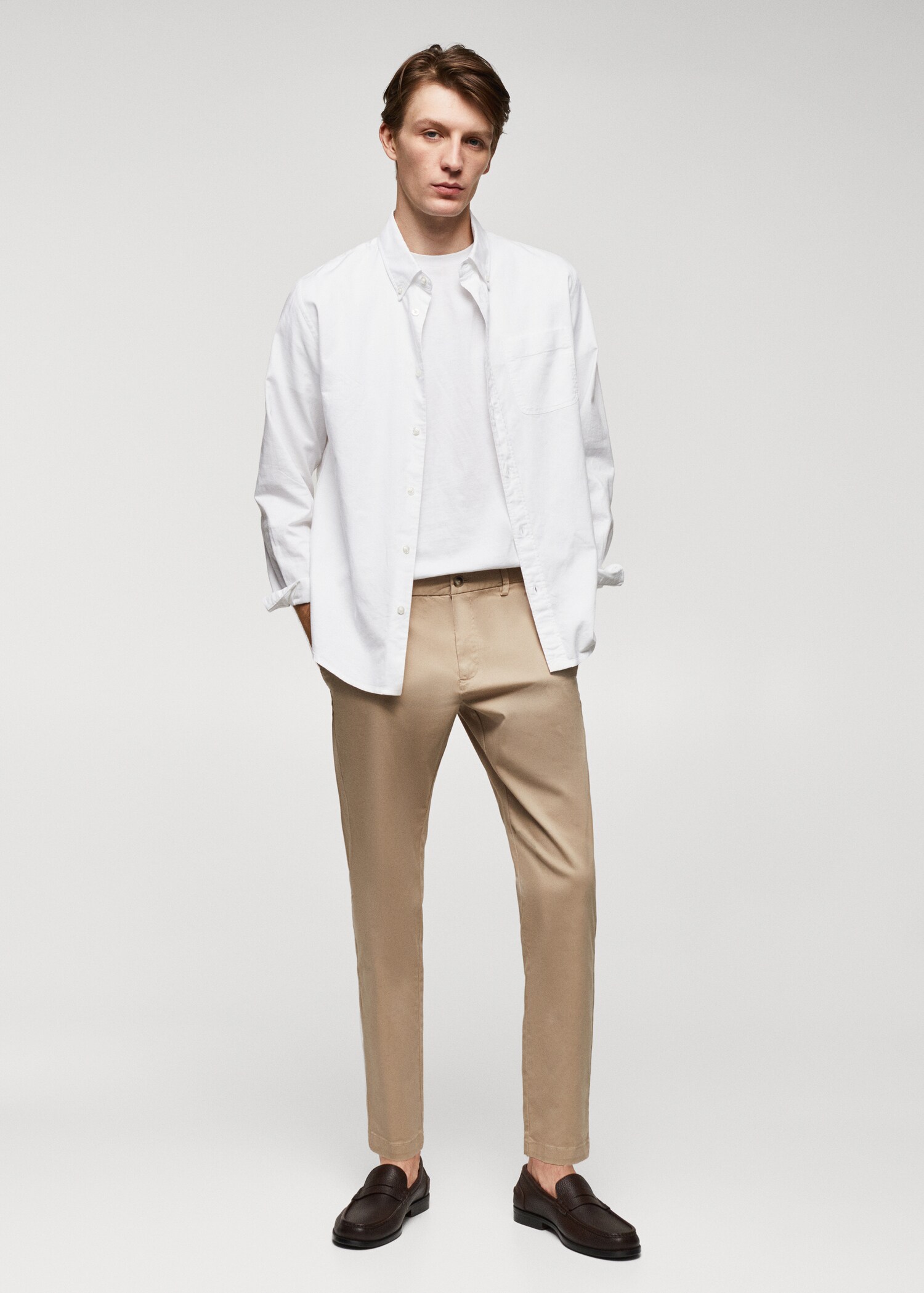 Celana panjang katun crop tapered - Tampilan Umum