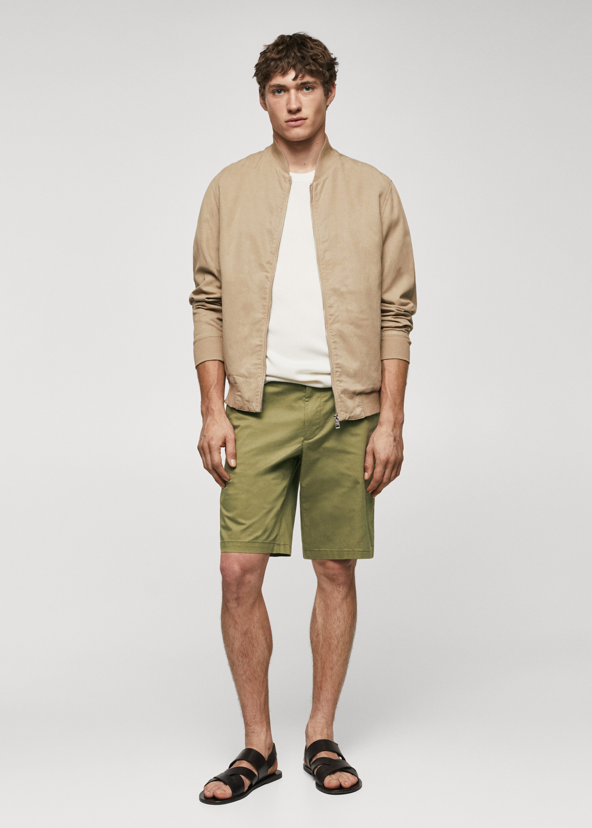 Slim fit chino cotton Bermuda shorts - Plan general