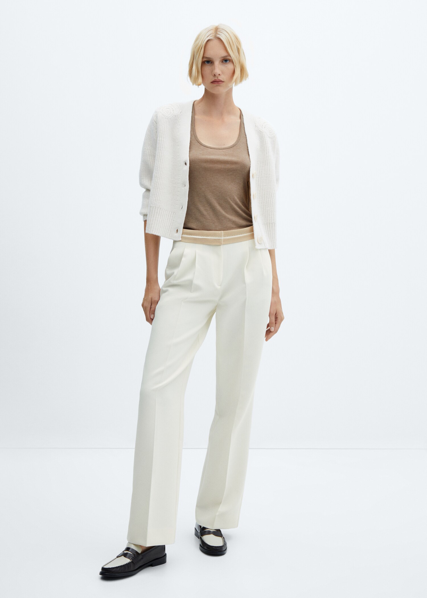 Pleated pants with turn-up waist  - General plane