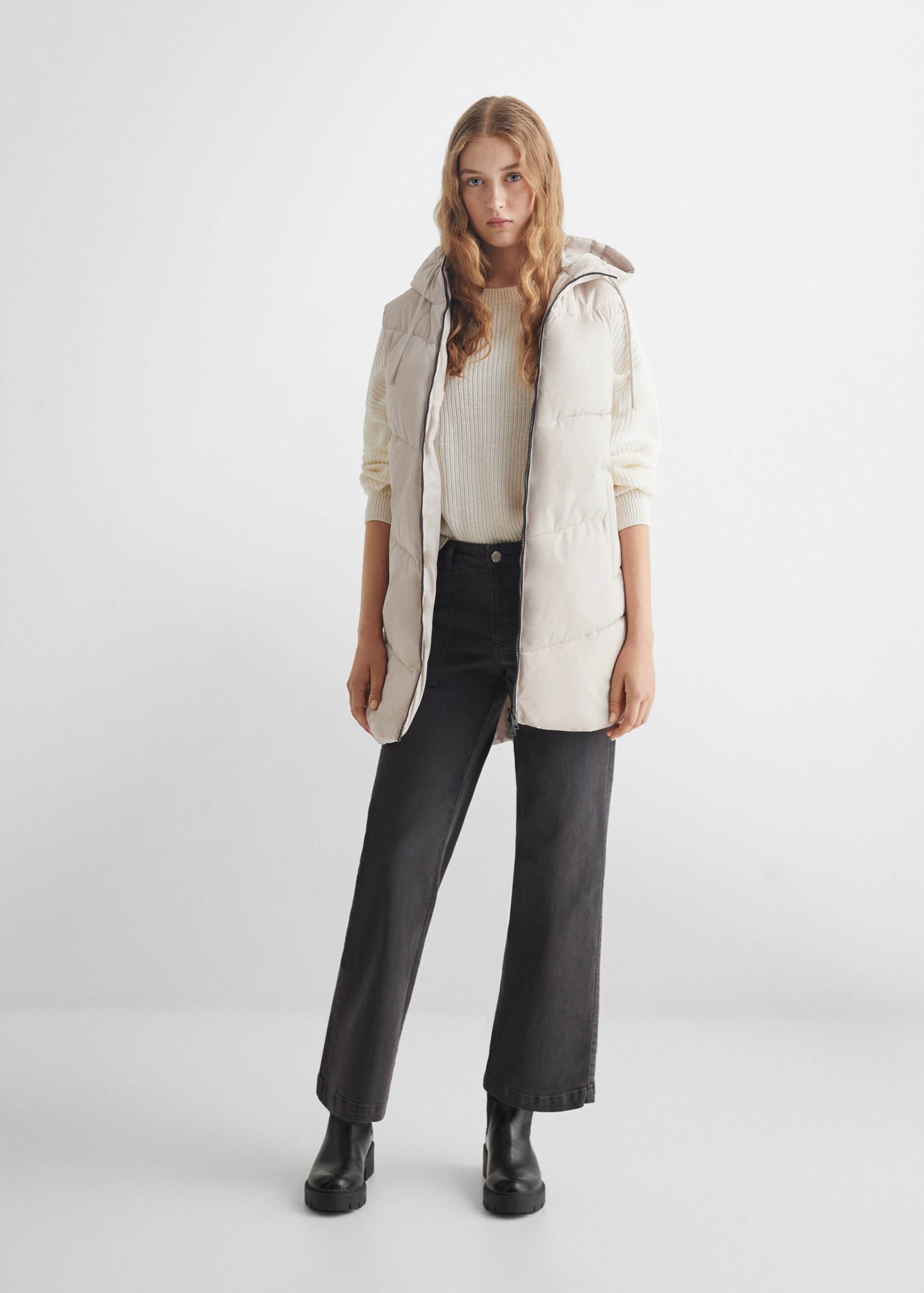 Long quilted gilet - General plane