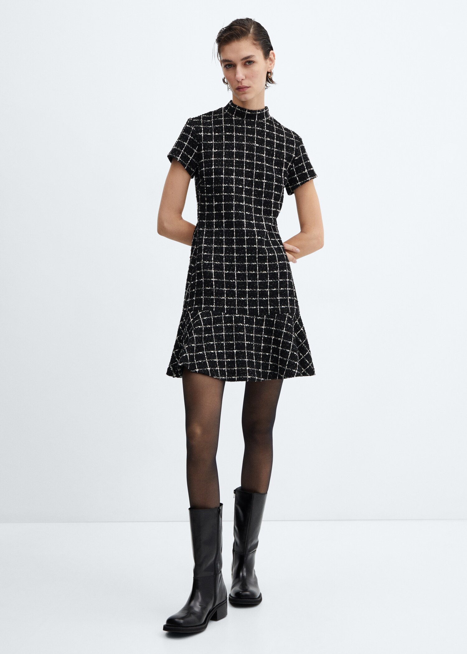 Vestido de tweed de base com folho - Plano geral