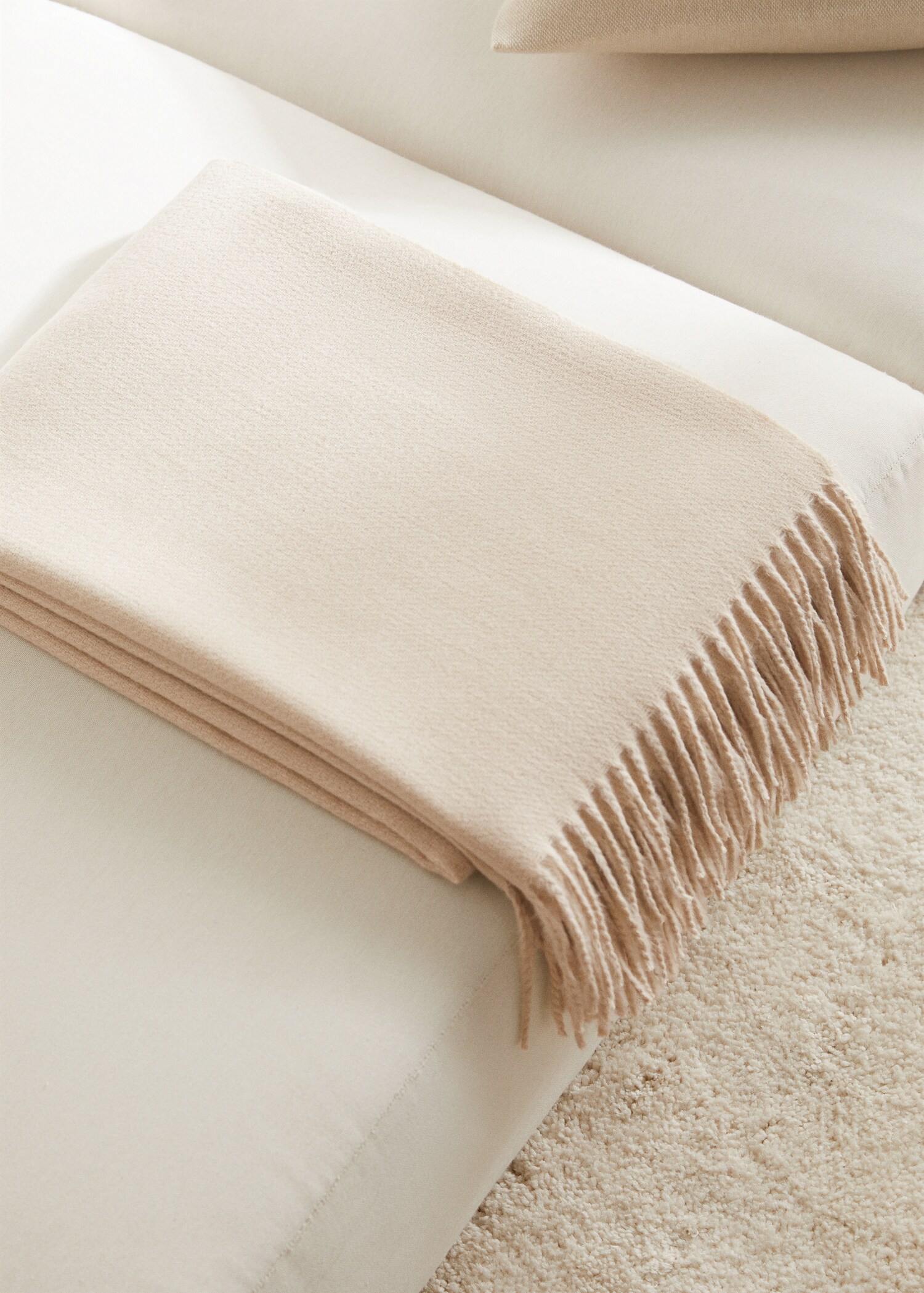 Fringed soft blanket - General plane