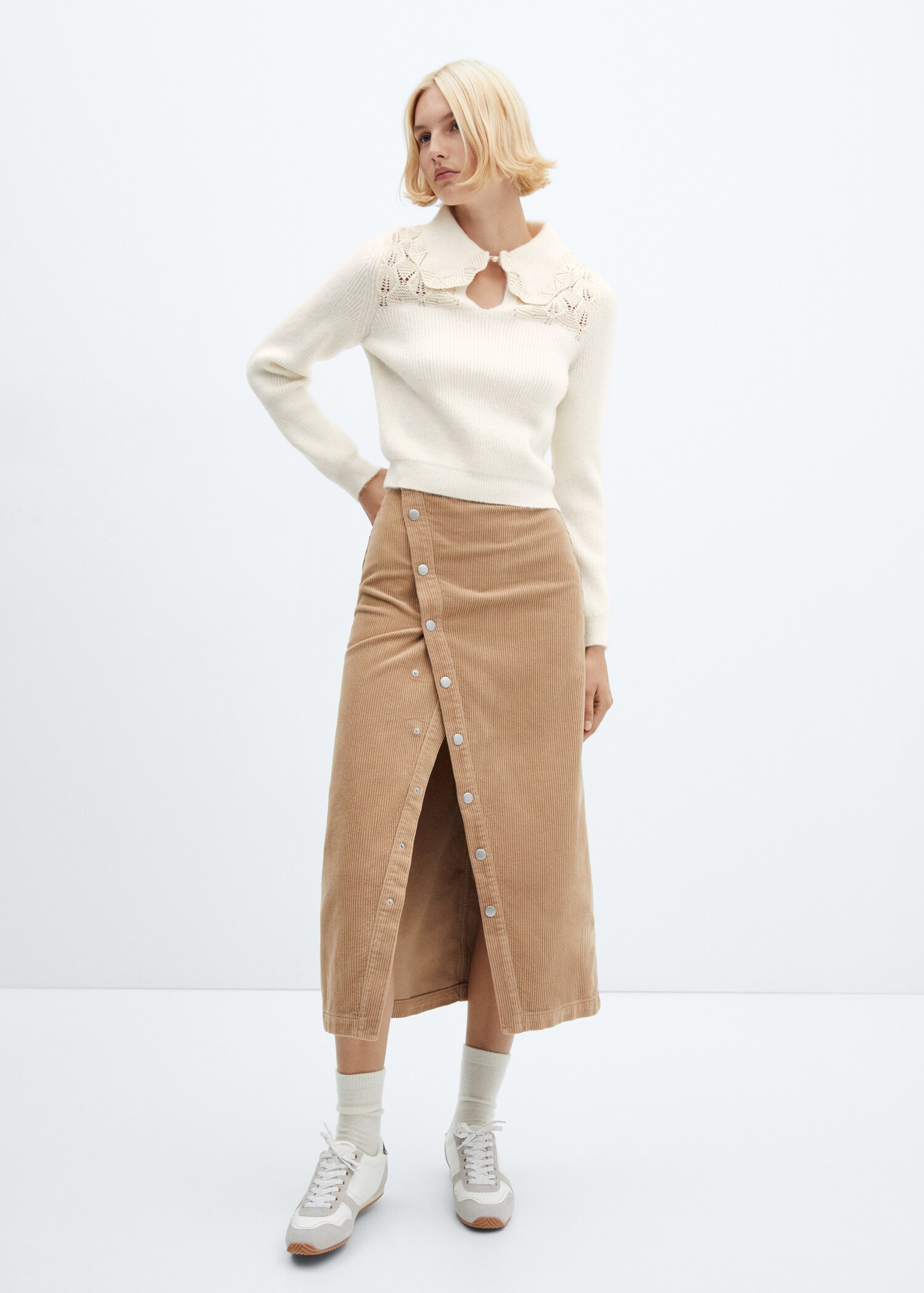 Openwork-knit sweater - General plane