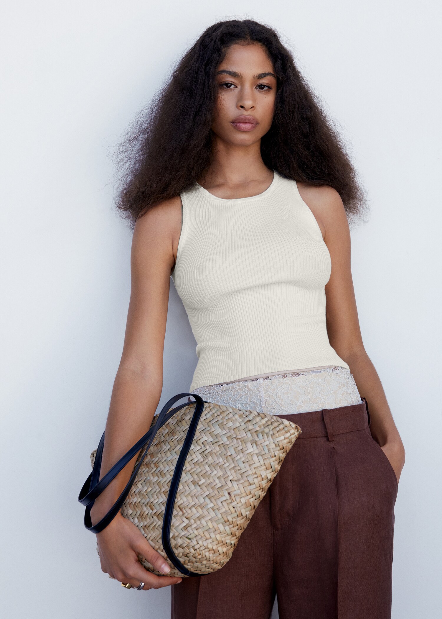 Natural fibre basket bag - General plane
