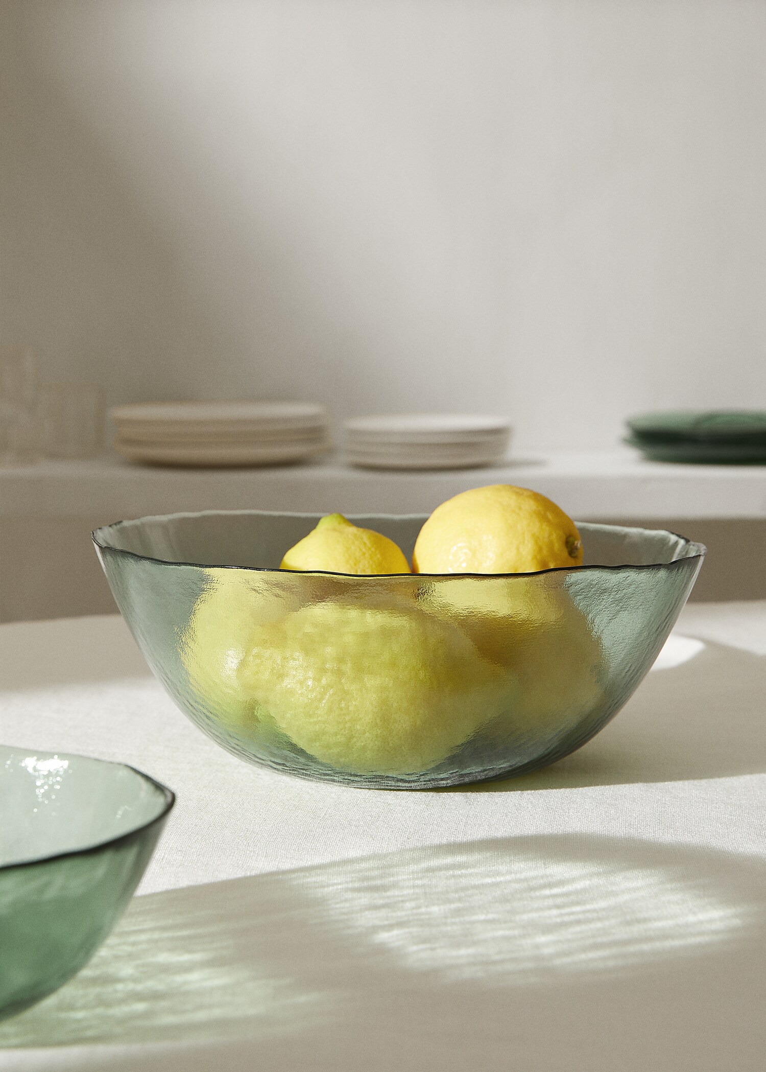 100% glass large bowl 25cm - General plane