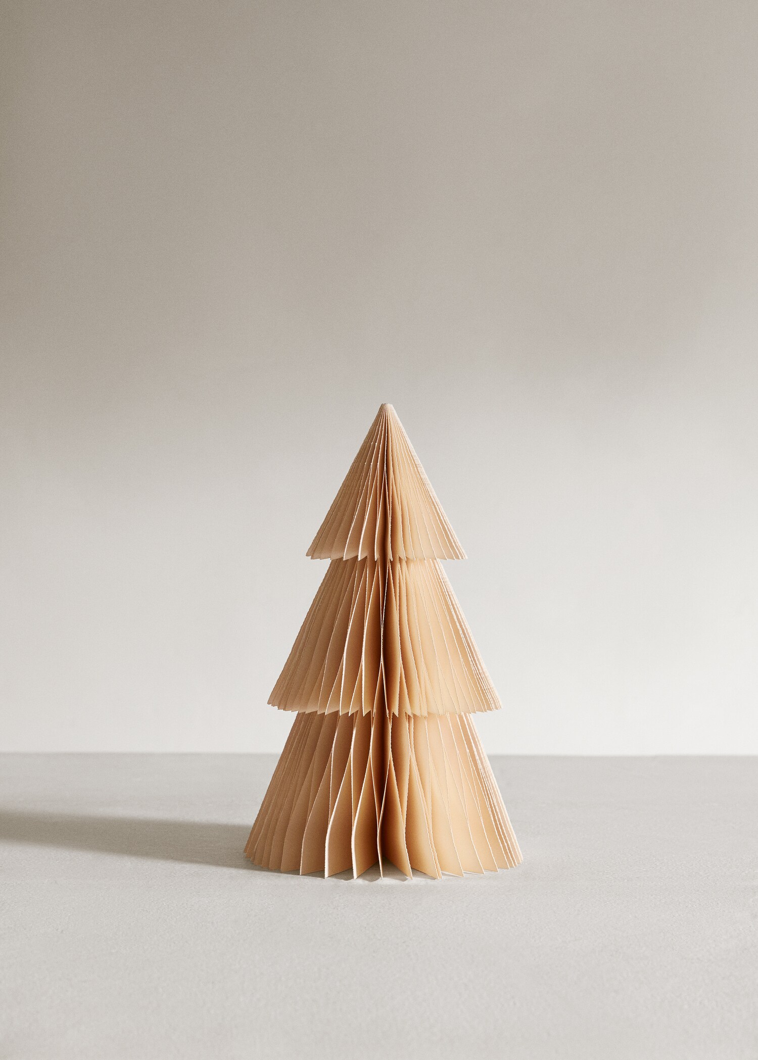 Christmas tree ornament - General plane