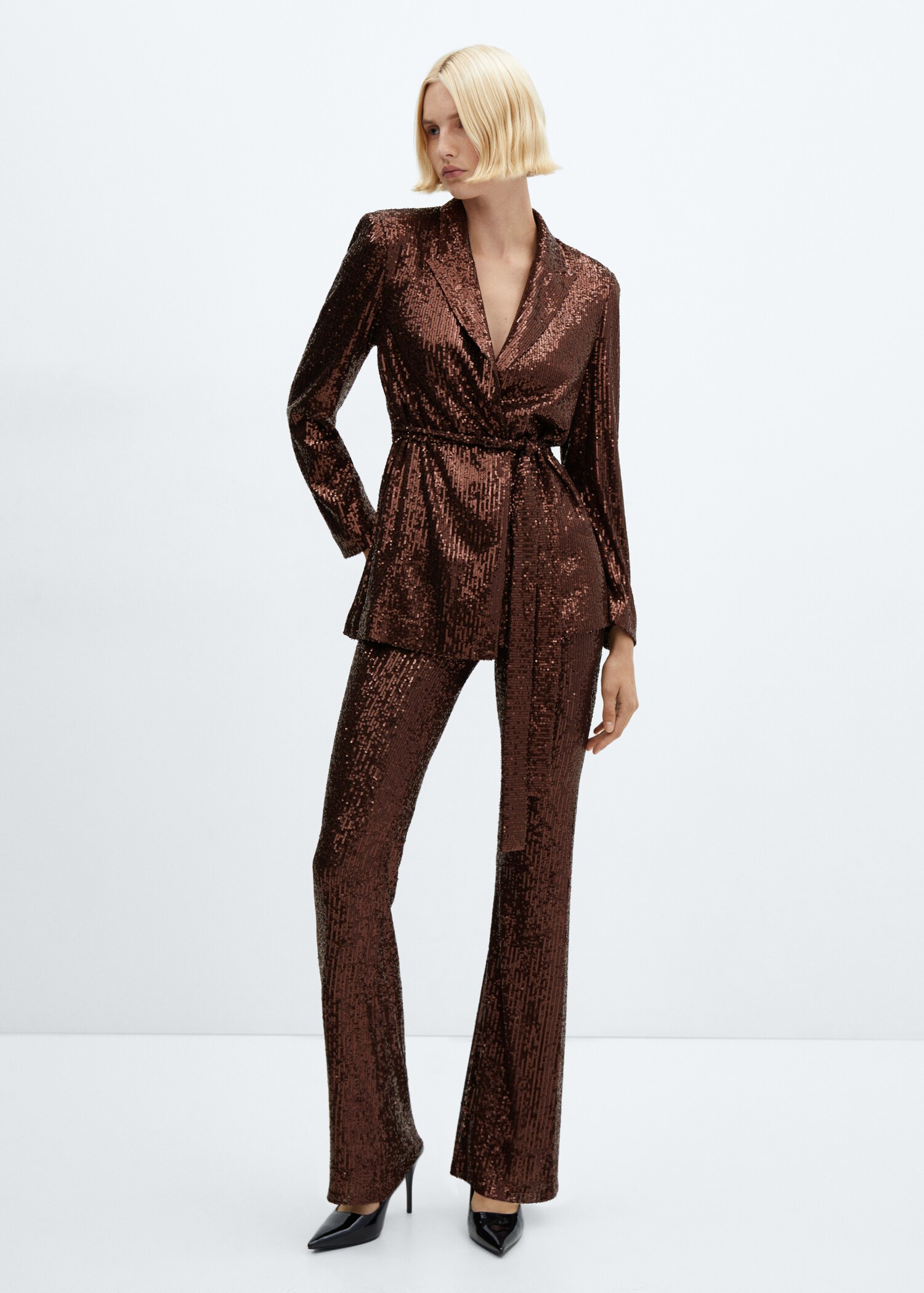 Sequin jacket with belt - General plane