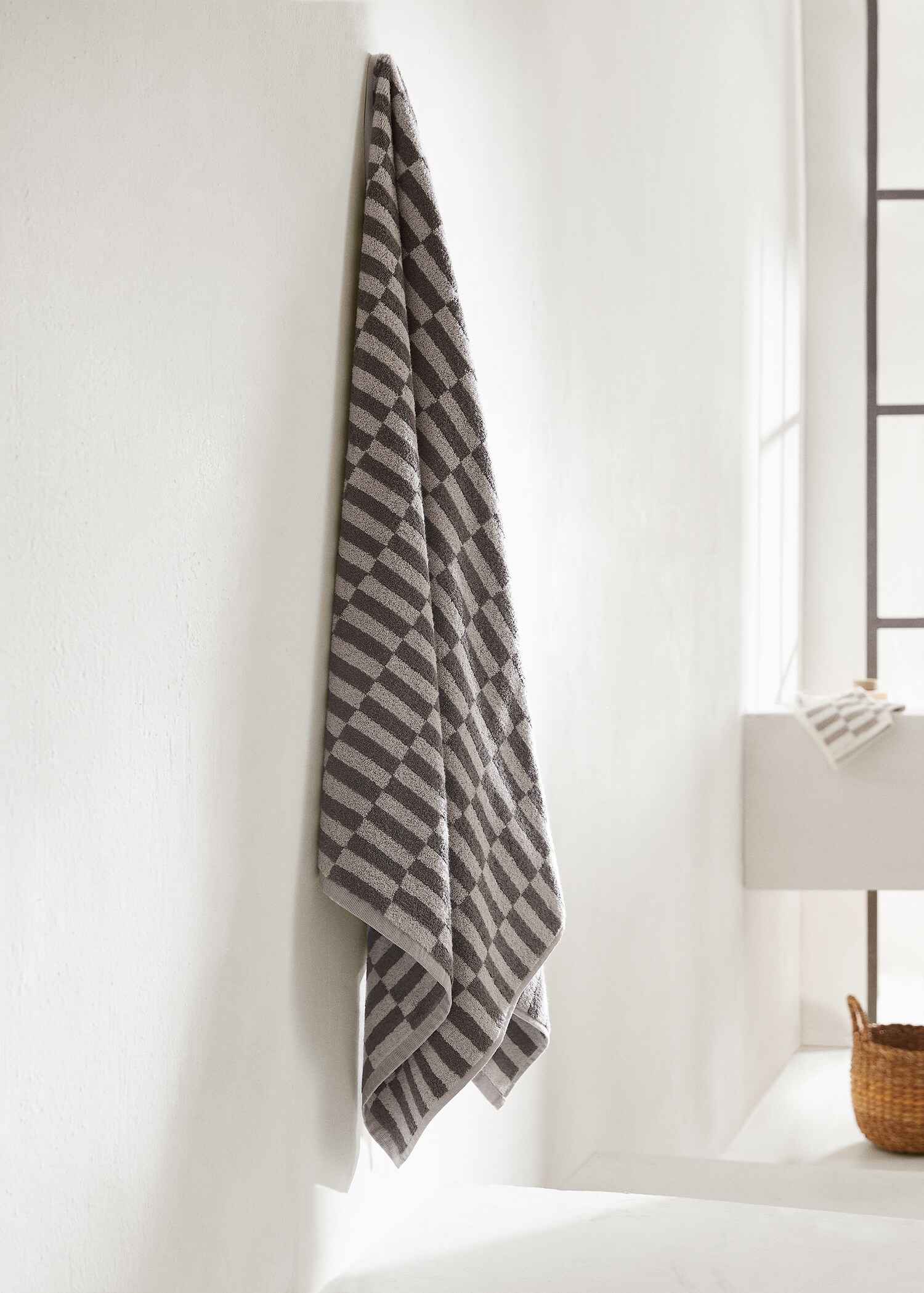 Check bath towel 90x150cm - General plane