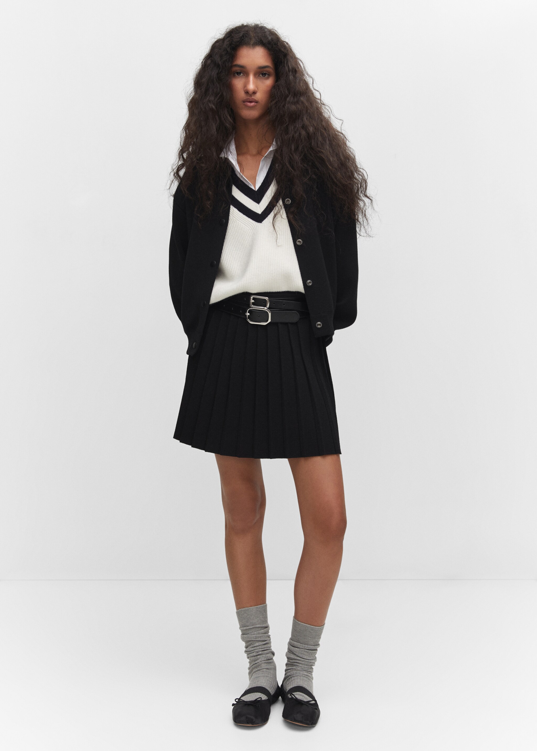 Pleated knitted mini-skirt - General plane