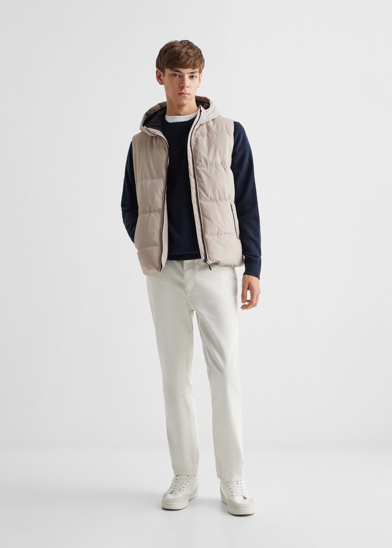 Quilted gilet - General plane