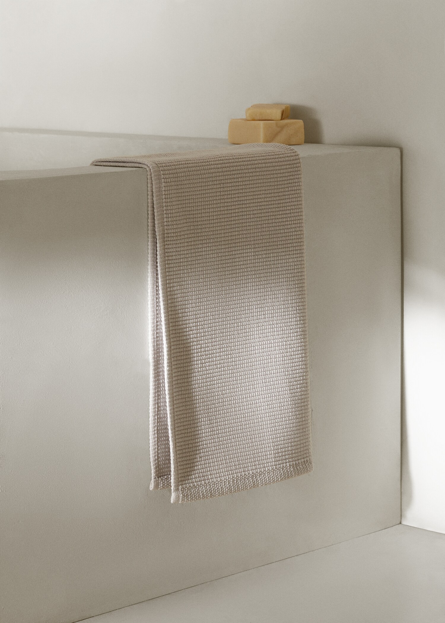 Kupaonska prostirka od mješavine frotira i buklea 50 x 70 cm - Opći prikaz