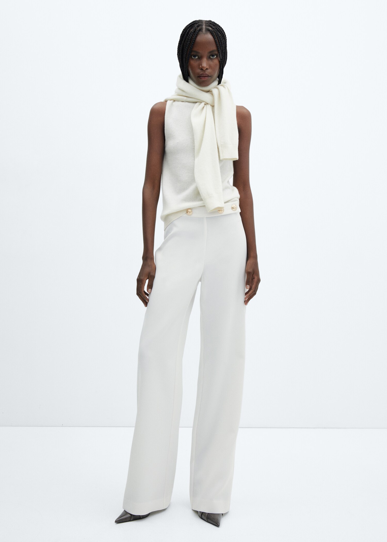Trousers with waist button  - General plane