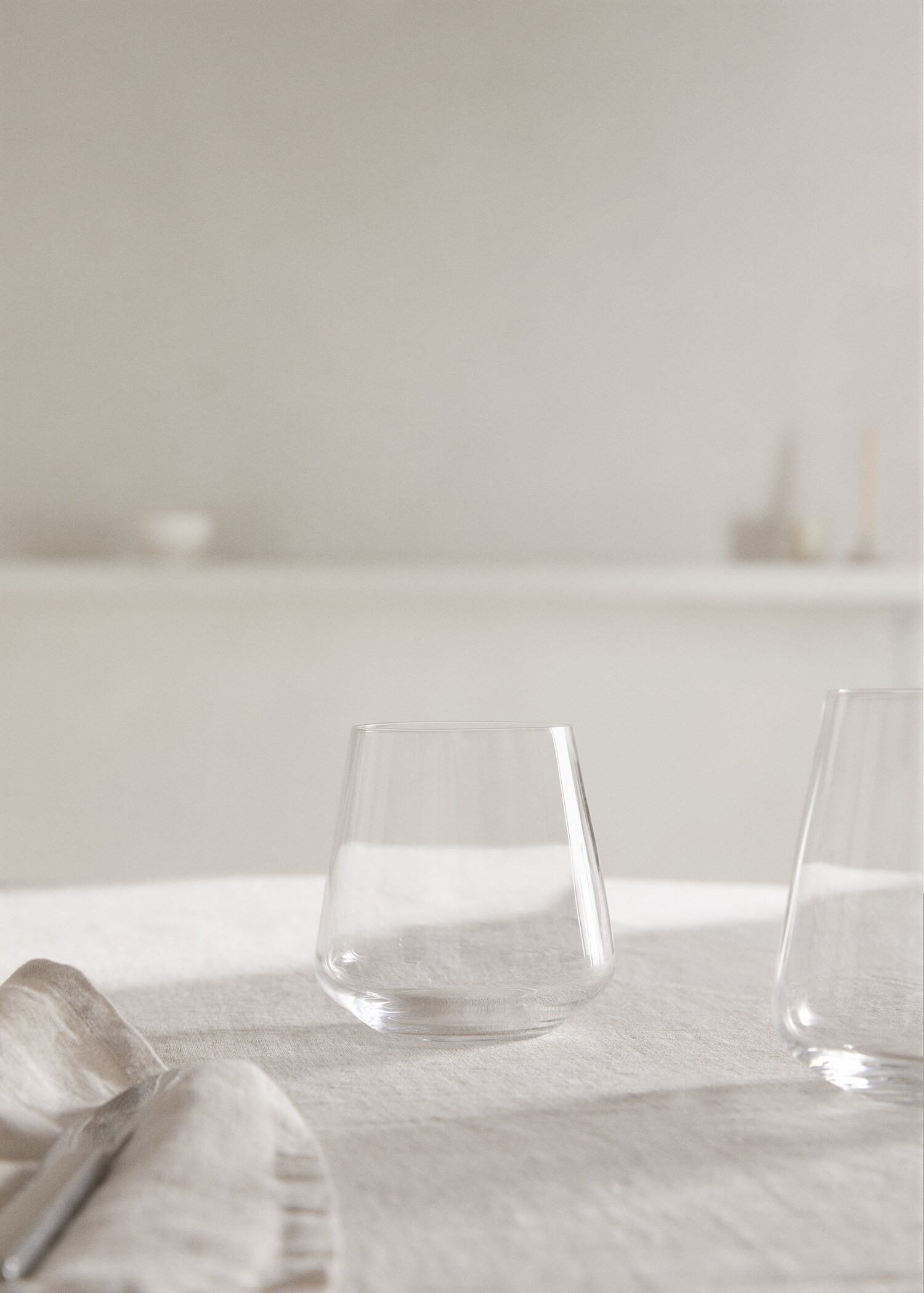 Conical glass S - General plane