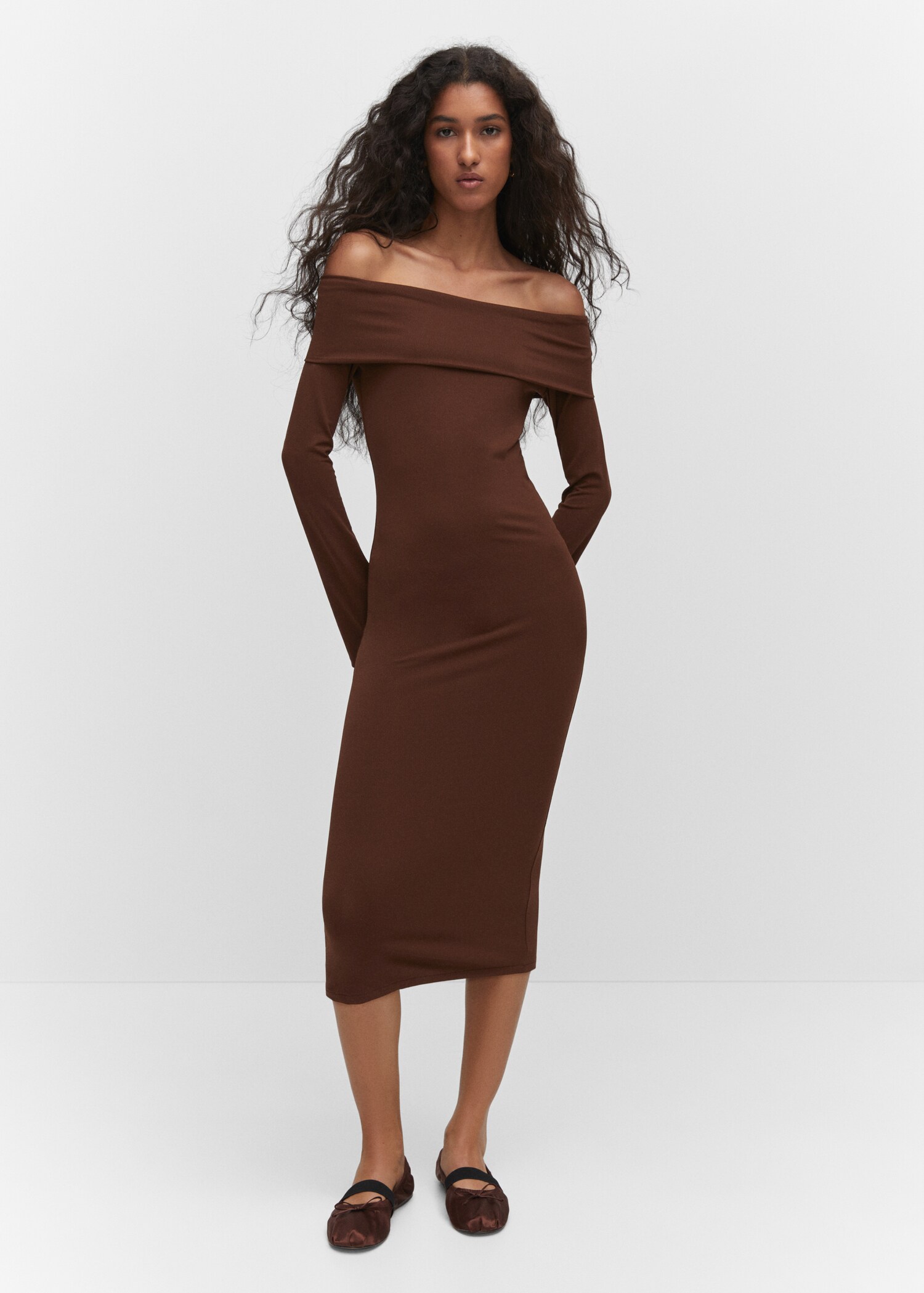 Off-the-shoulder midi-dress - General plane