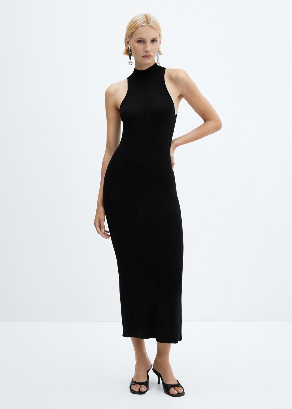 Robe cintree ouverture arriere Femme MANGO Nouvelle Caledonie