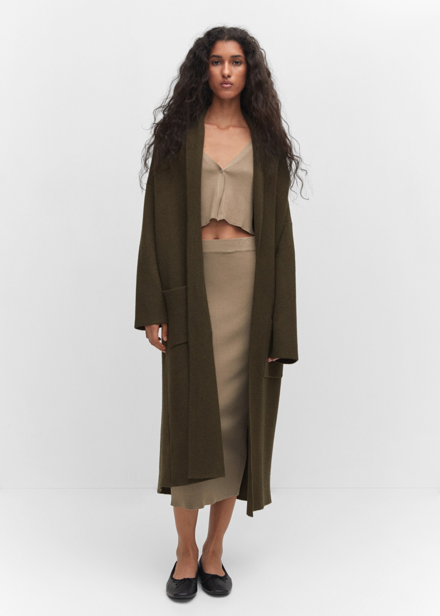 Oversized knitted coat with pockets - General plane