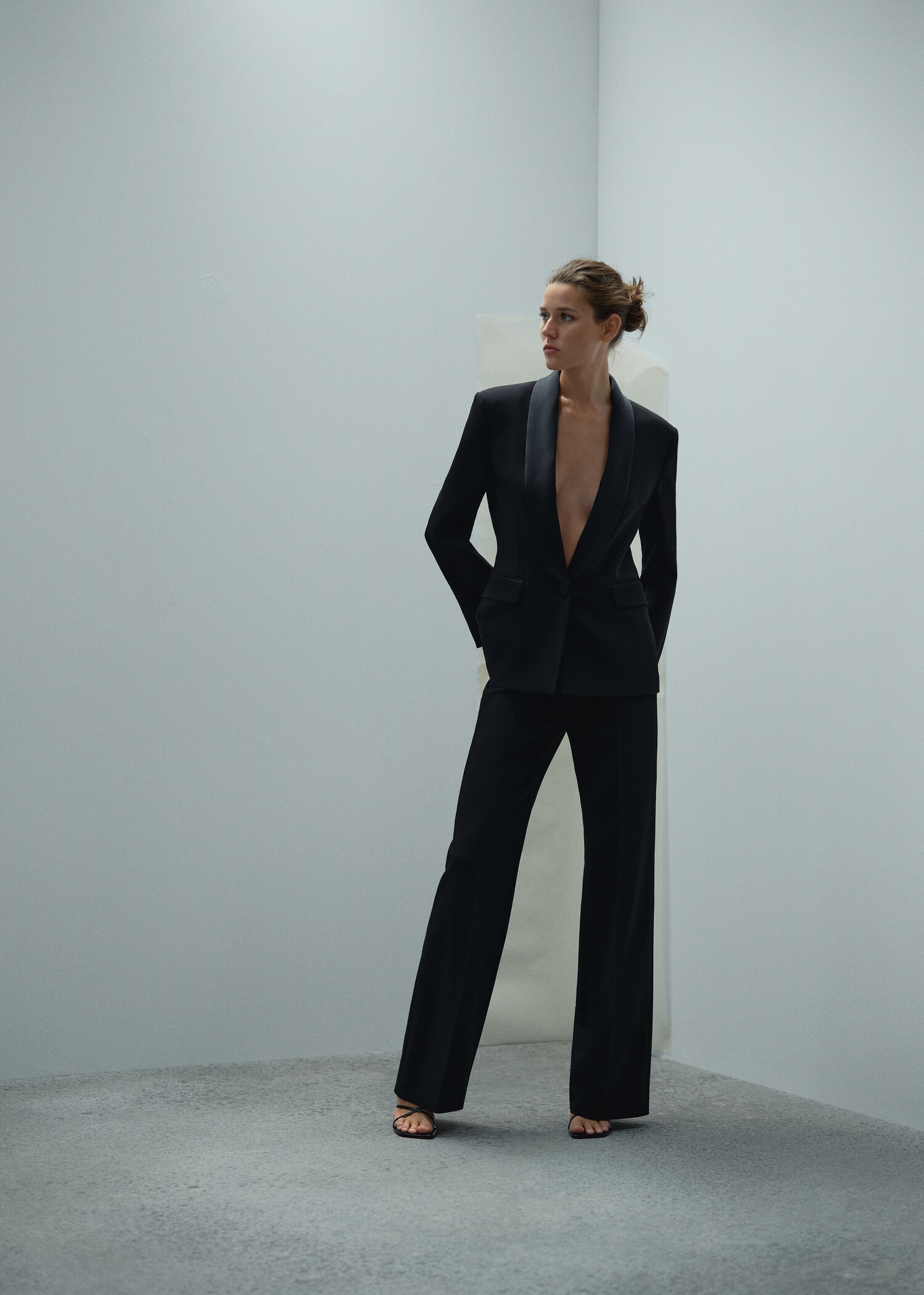 Palazzo suit trousers with satin details - General plane