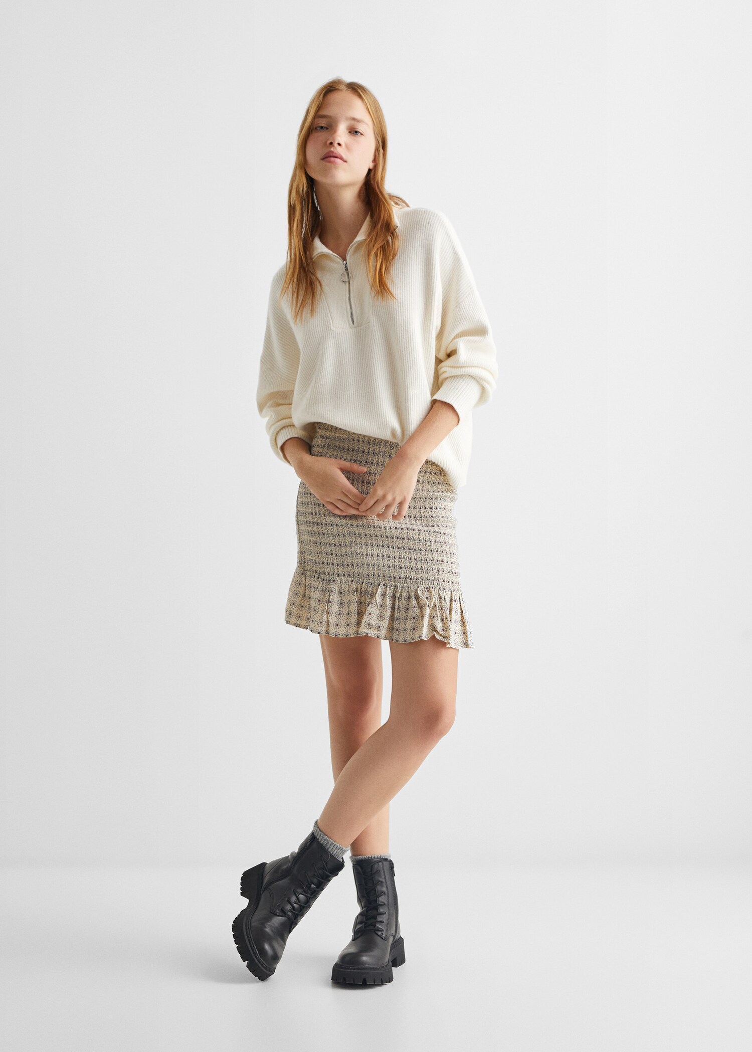 Gathered skirt with ruffle - General plane