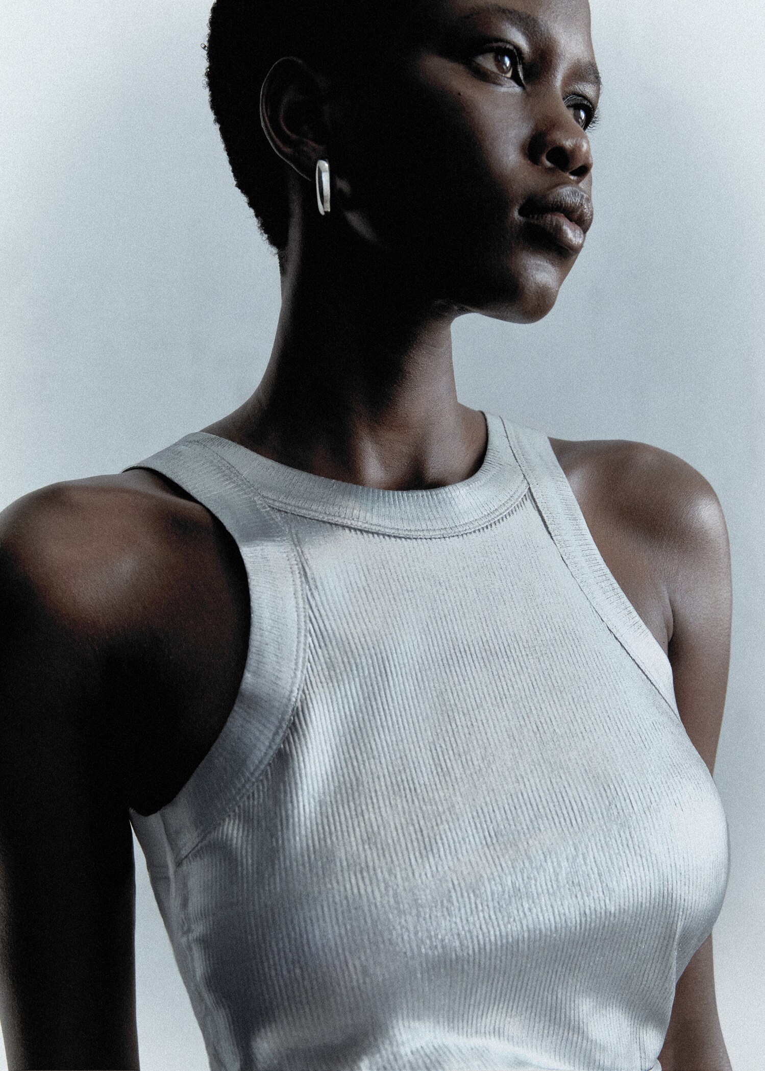Volume hoop earrings - General plane