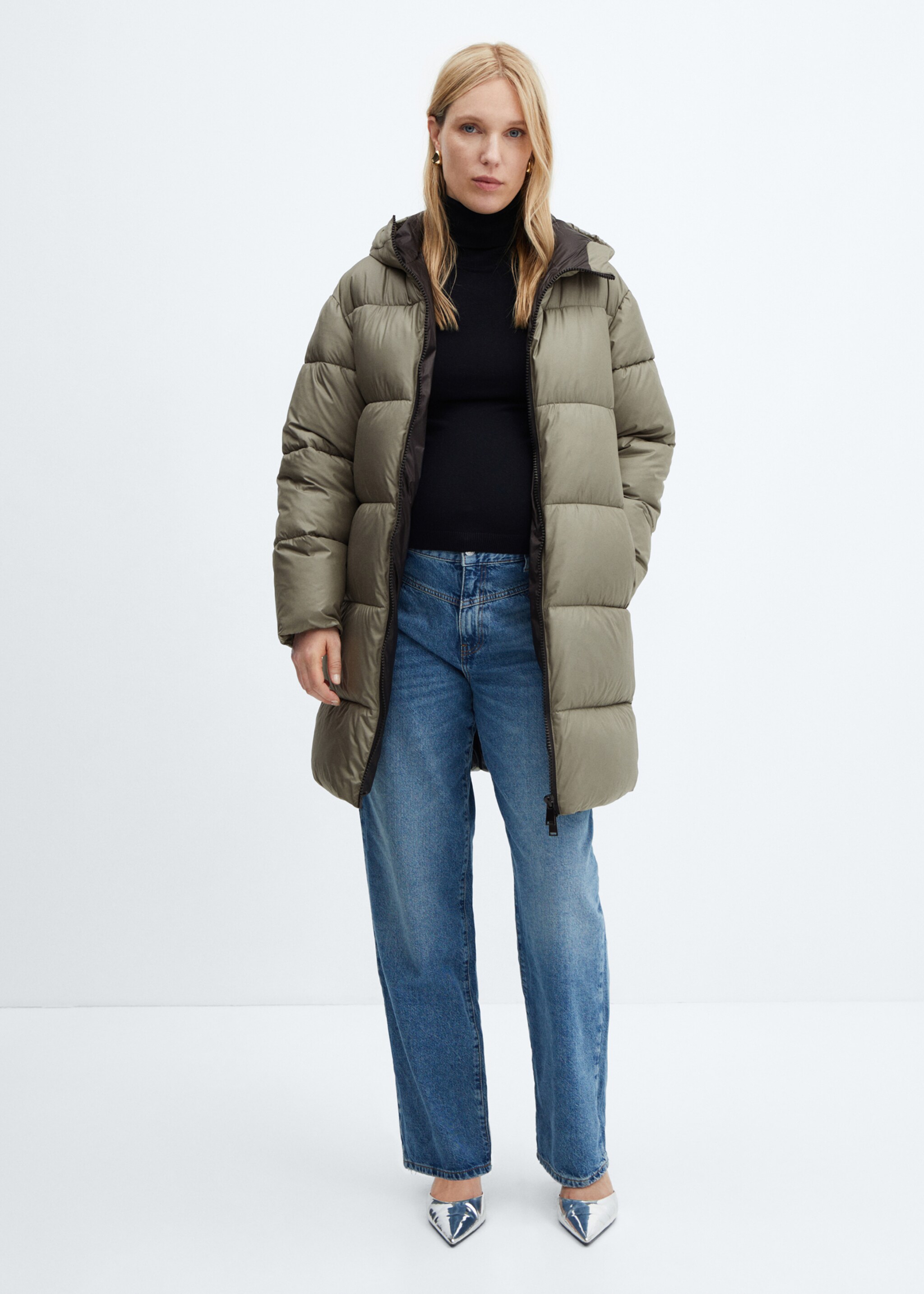 Padded carrying anorak with hood - General plane