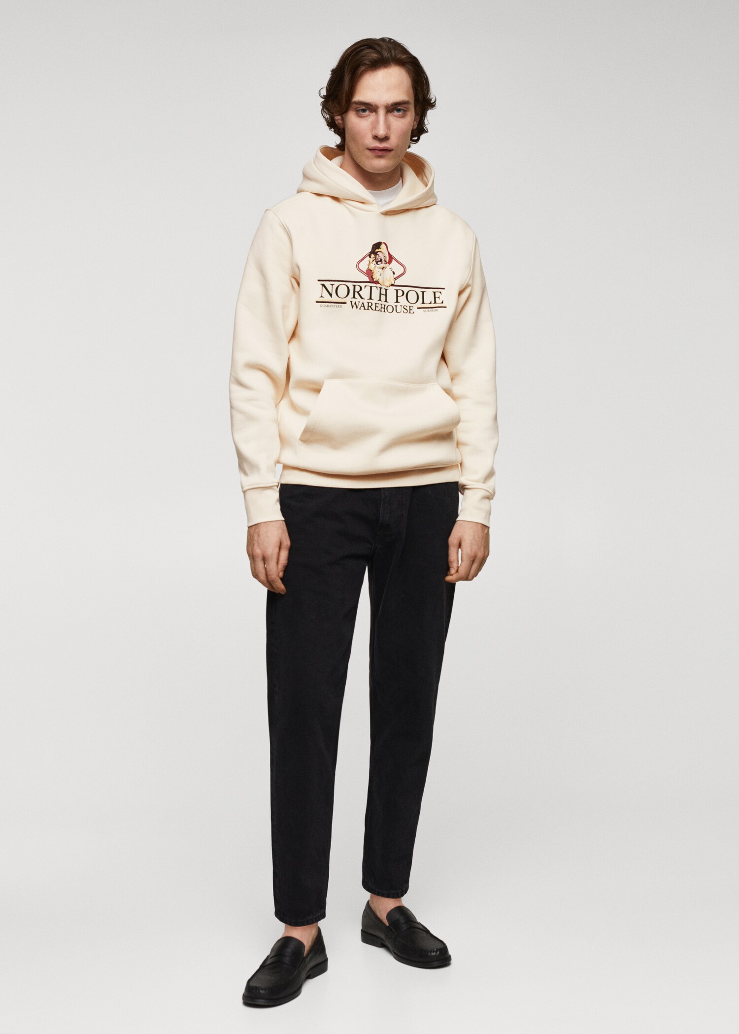 Sudadera estampada detalles terciopelo - Plano general