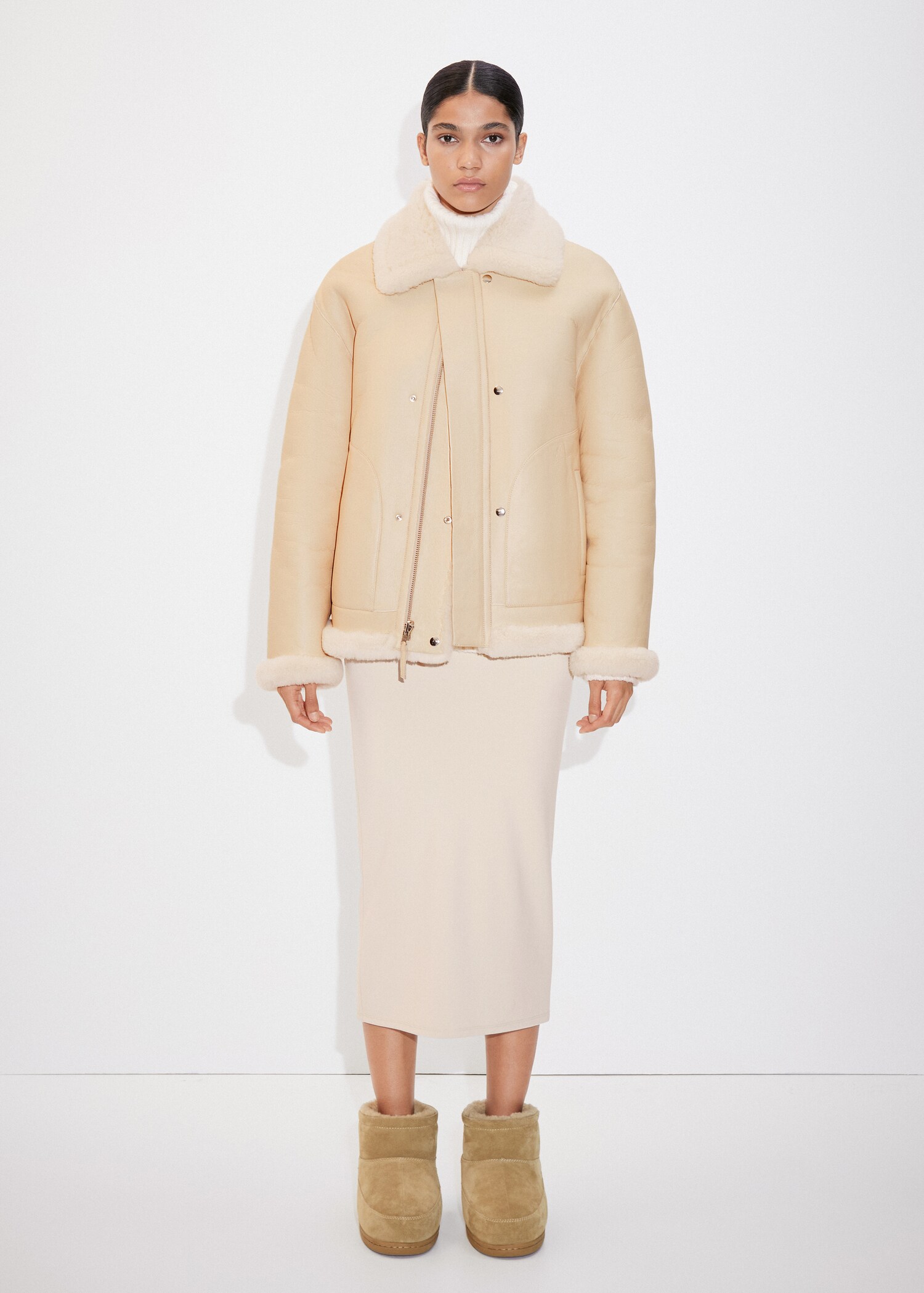 Manteau réversible imitation fourrure cuir - Plan général