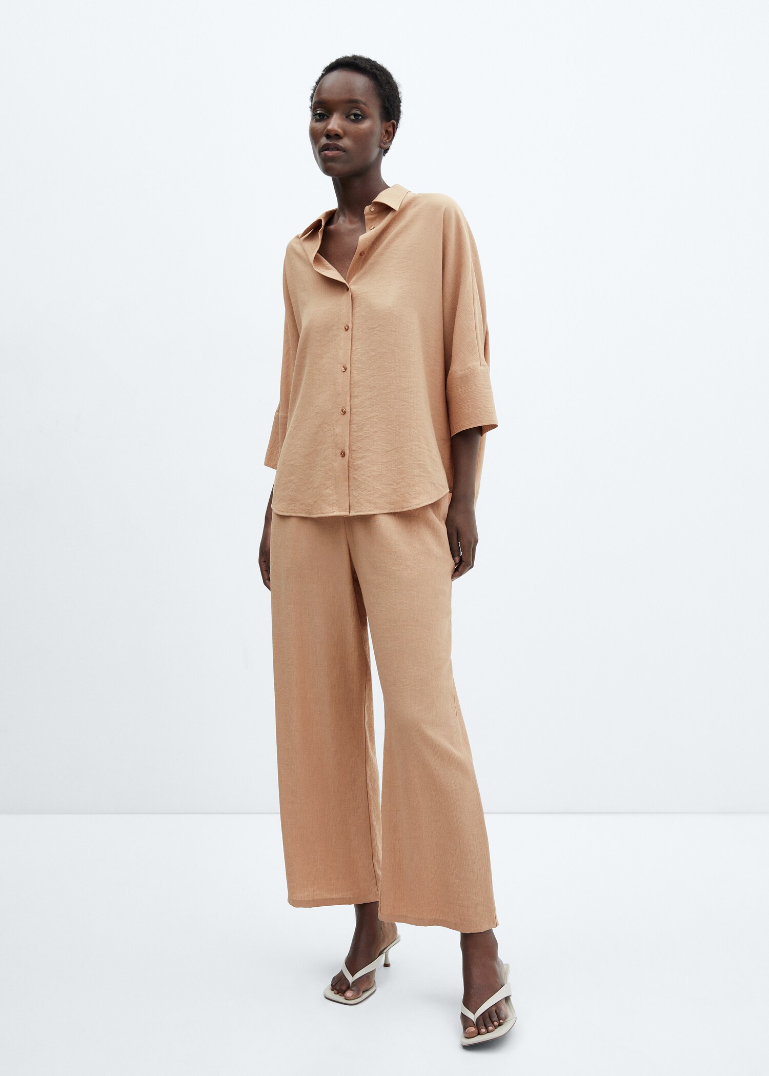 Oversize flowy shirt - General plane