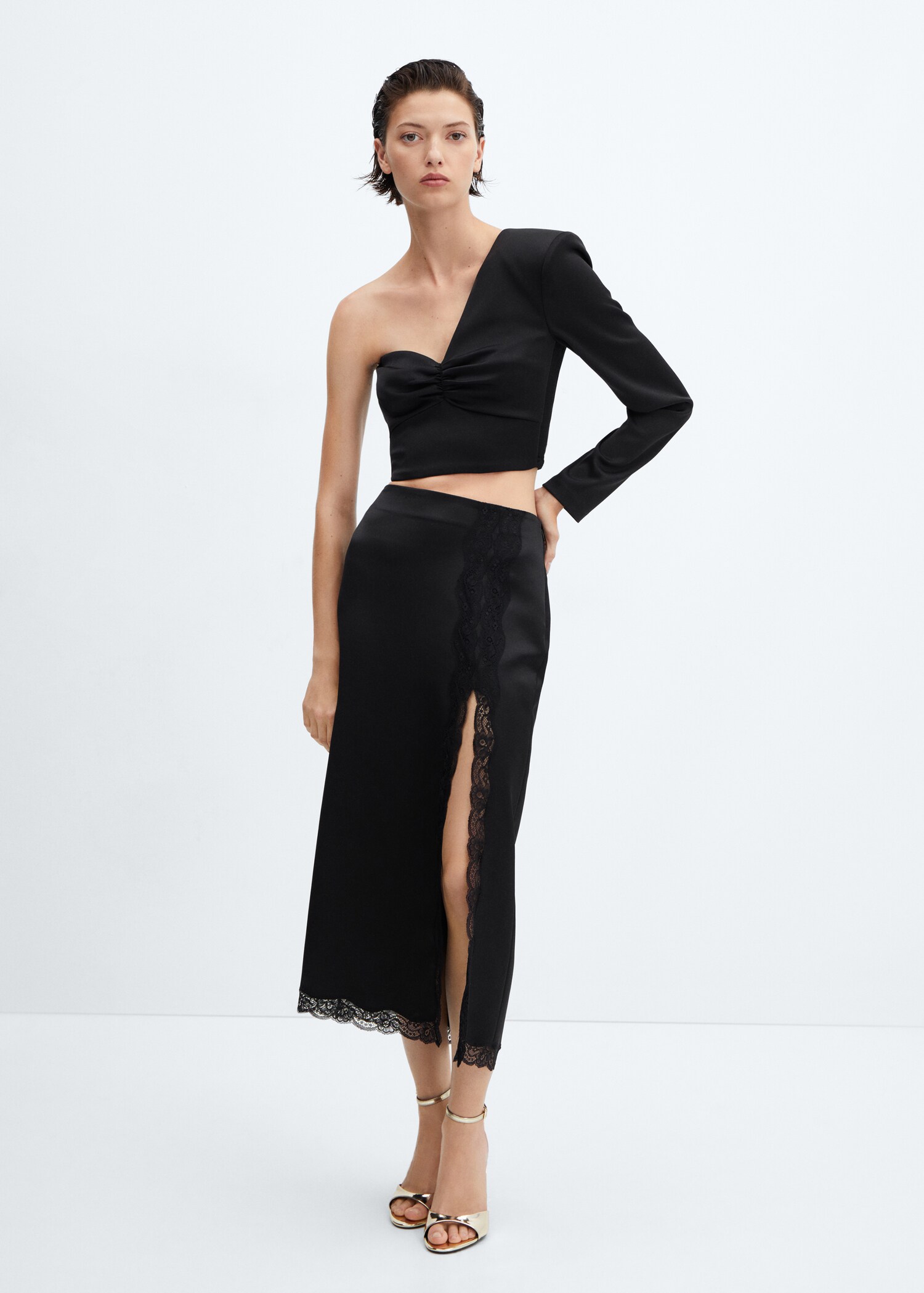 Satin lace skirt - General plane