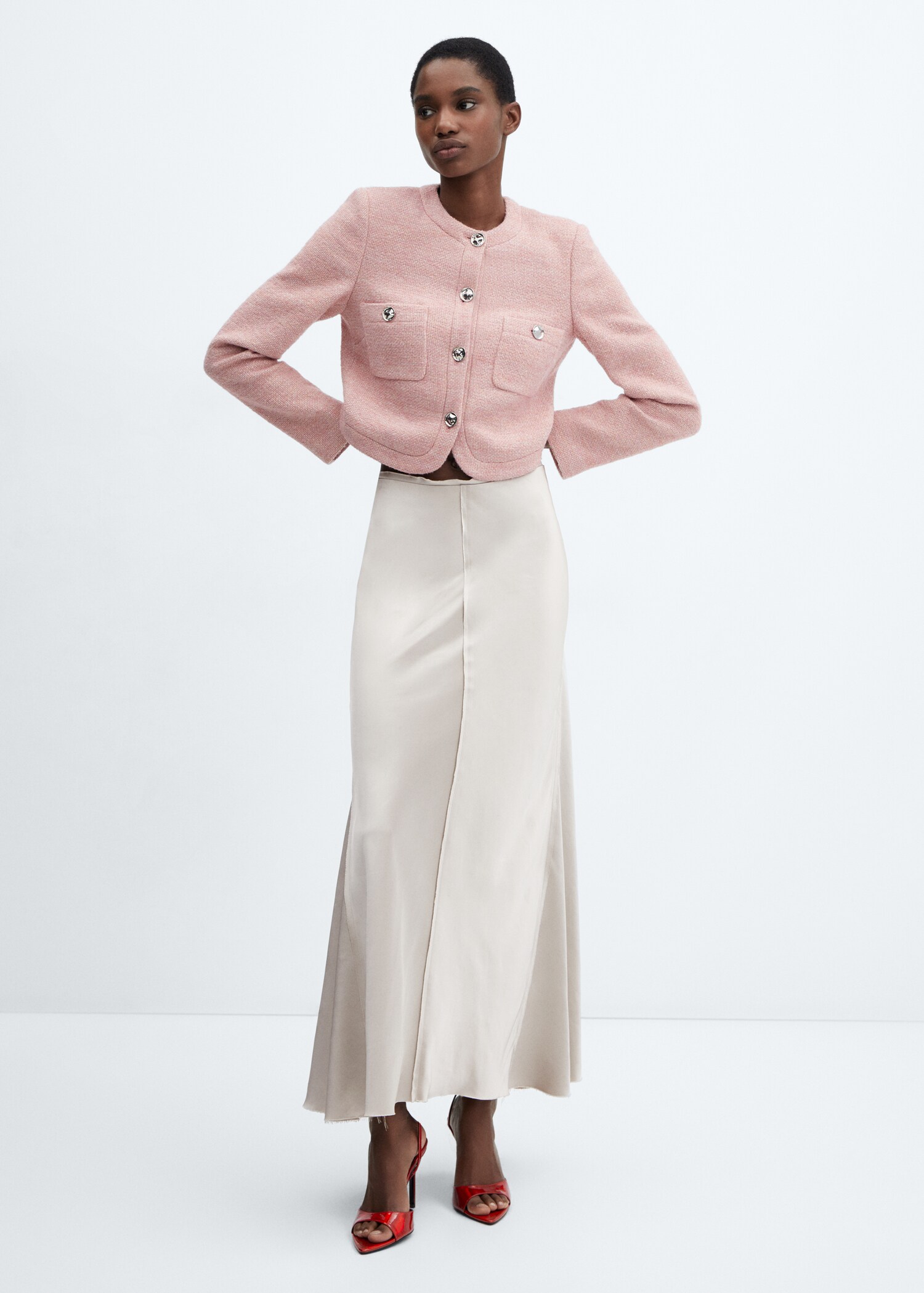 Satin skirt with frayed hem - General plane