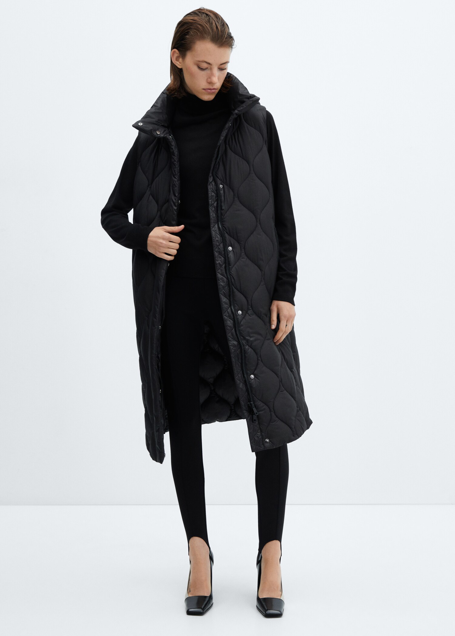 Long quilted gilet - General plane