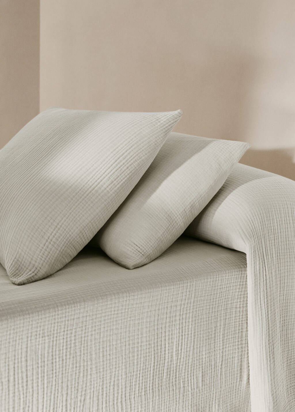 Cotton gauze pillowcase 50x75cm MANGO