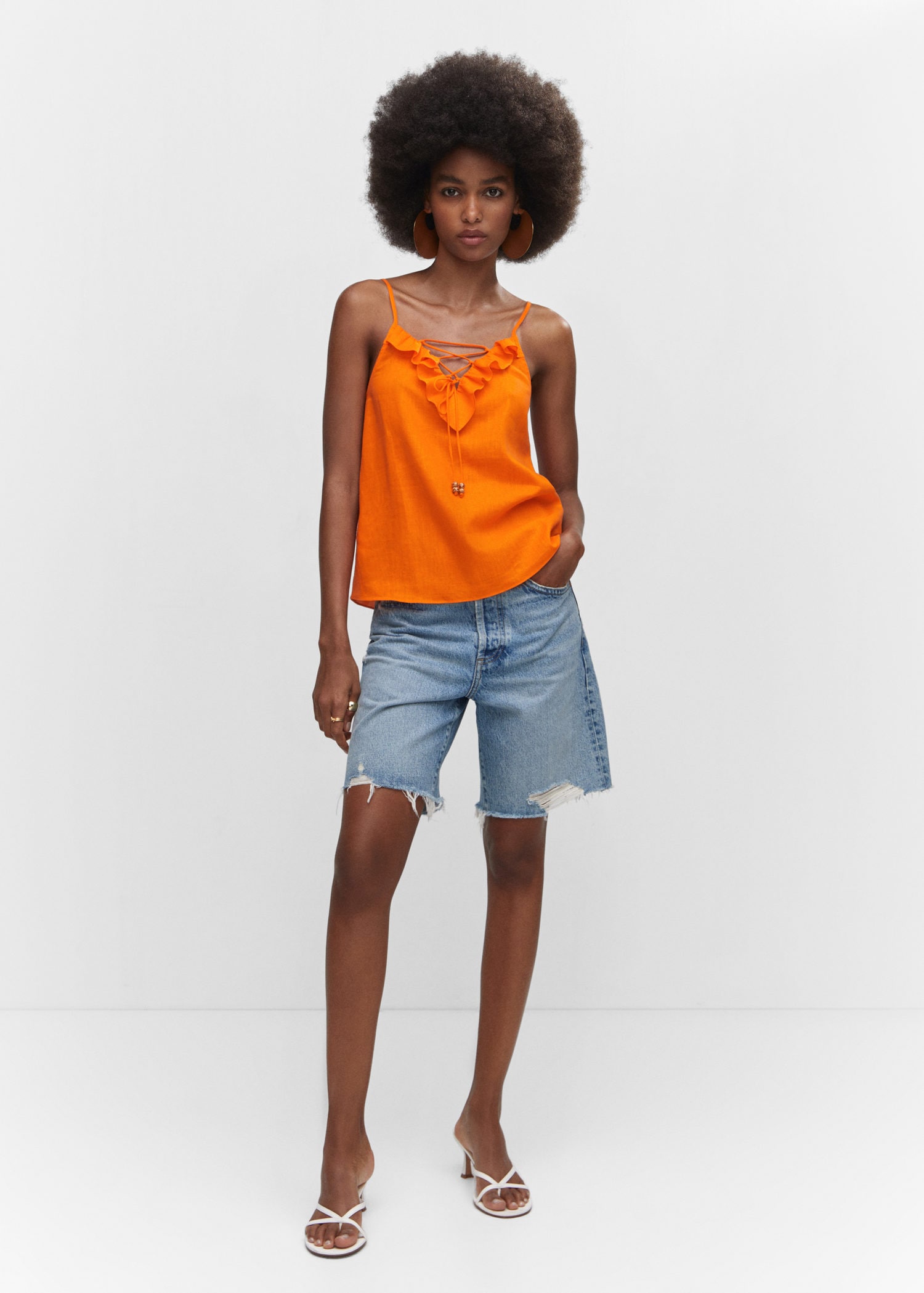 Ruffled top with adjustable drawstring