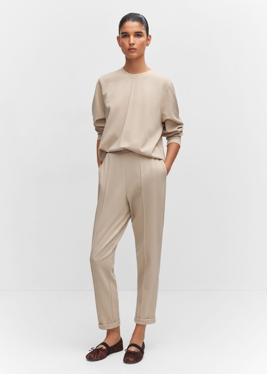 Pantaloni da Donna 2024 Mango Italia
