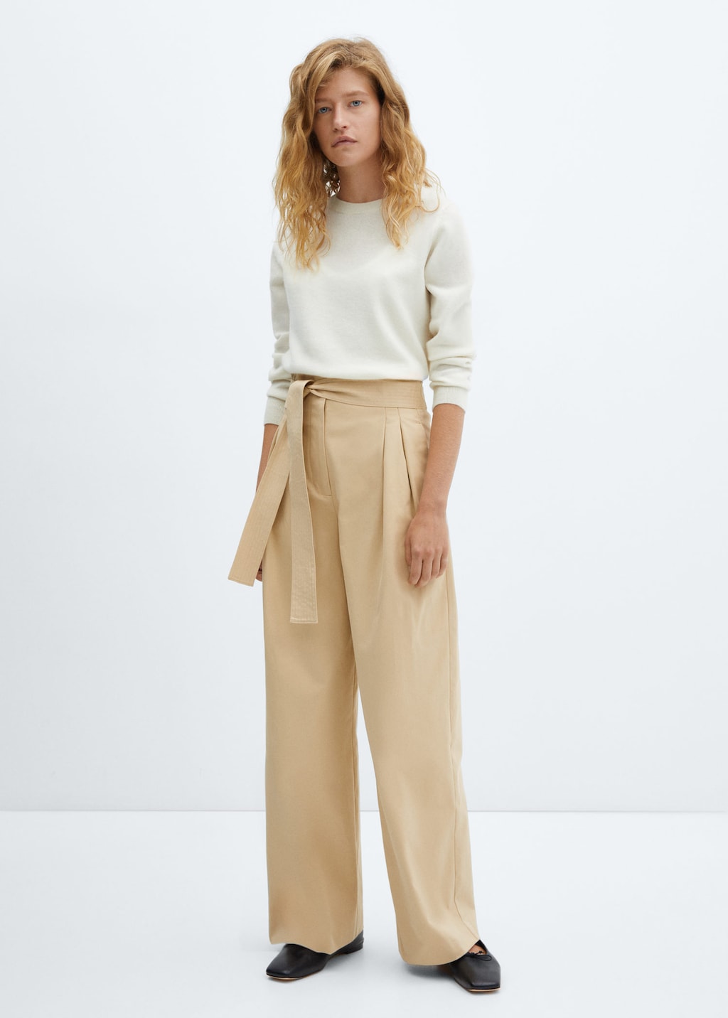 Paperbag trousers with belt