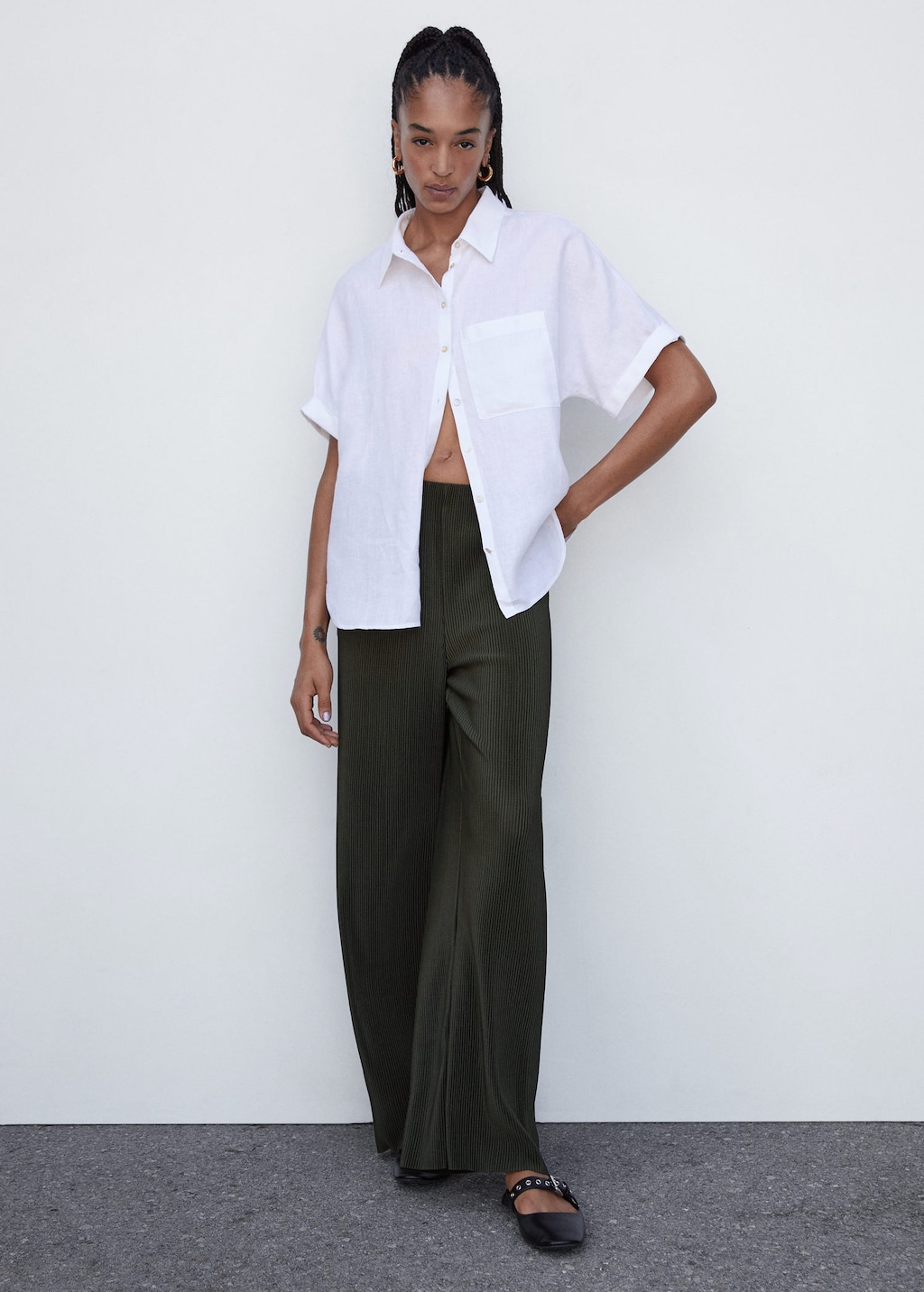 Pantalon plissé mango sales
