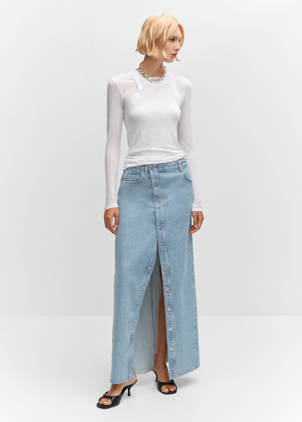 Long denim skirt store with buttons