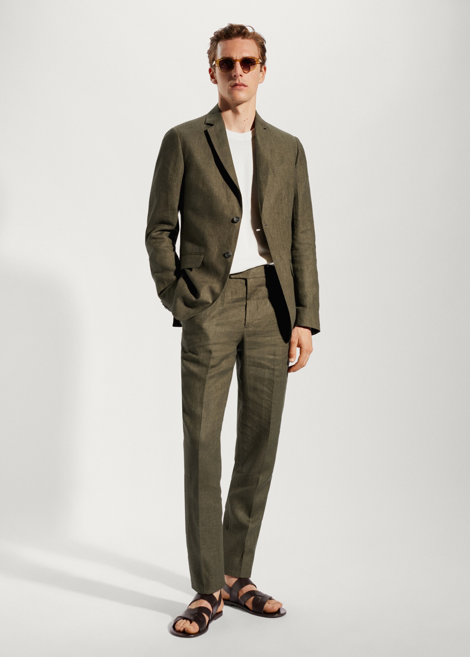 Americana traje 100% lino  - Plano general