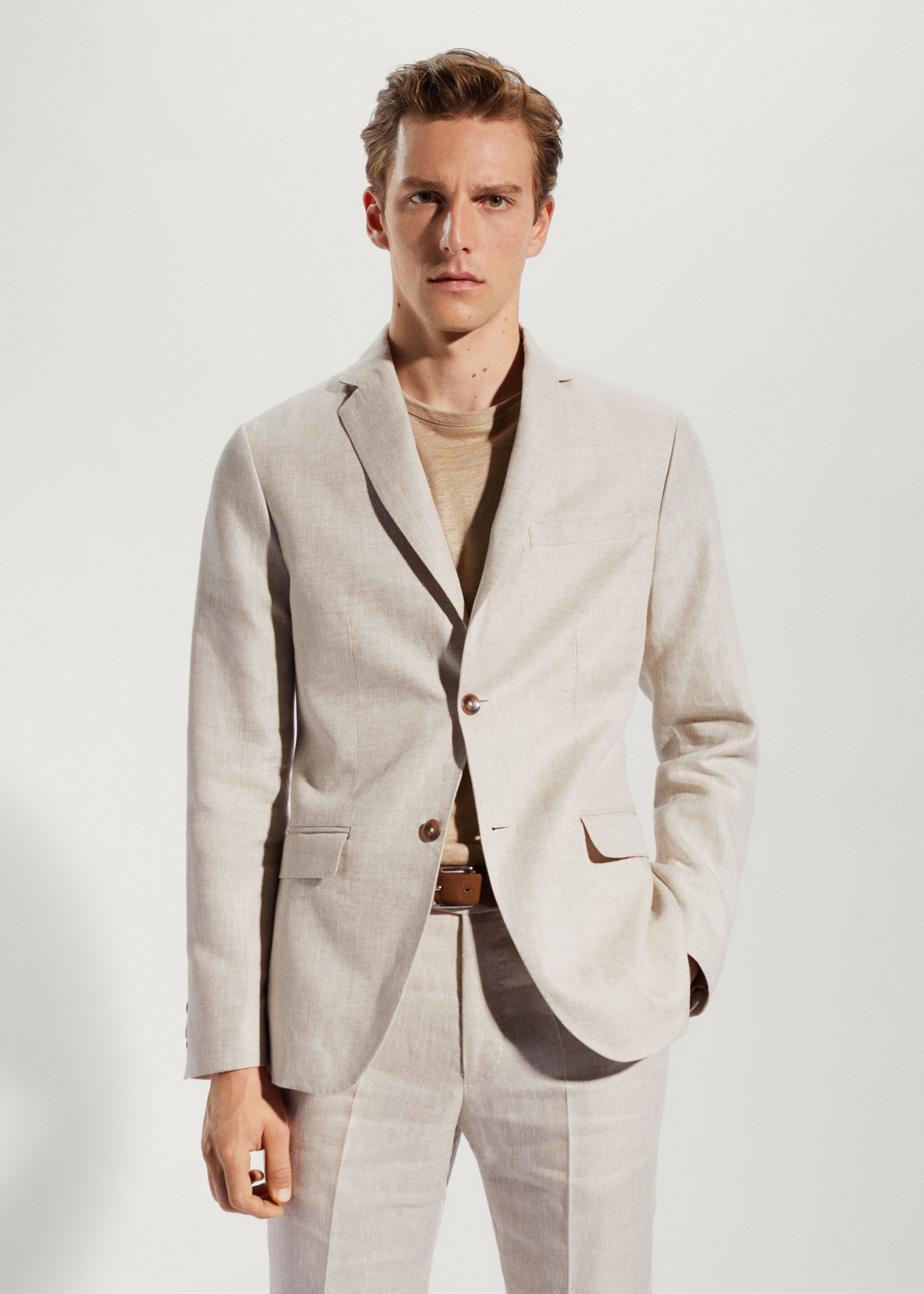 Americana traje 100% lino - Plano medio