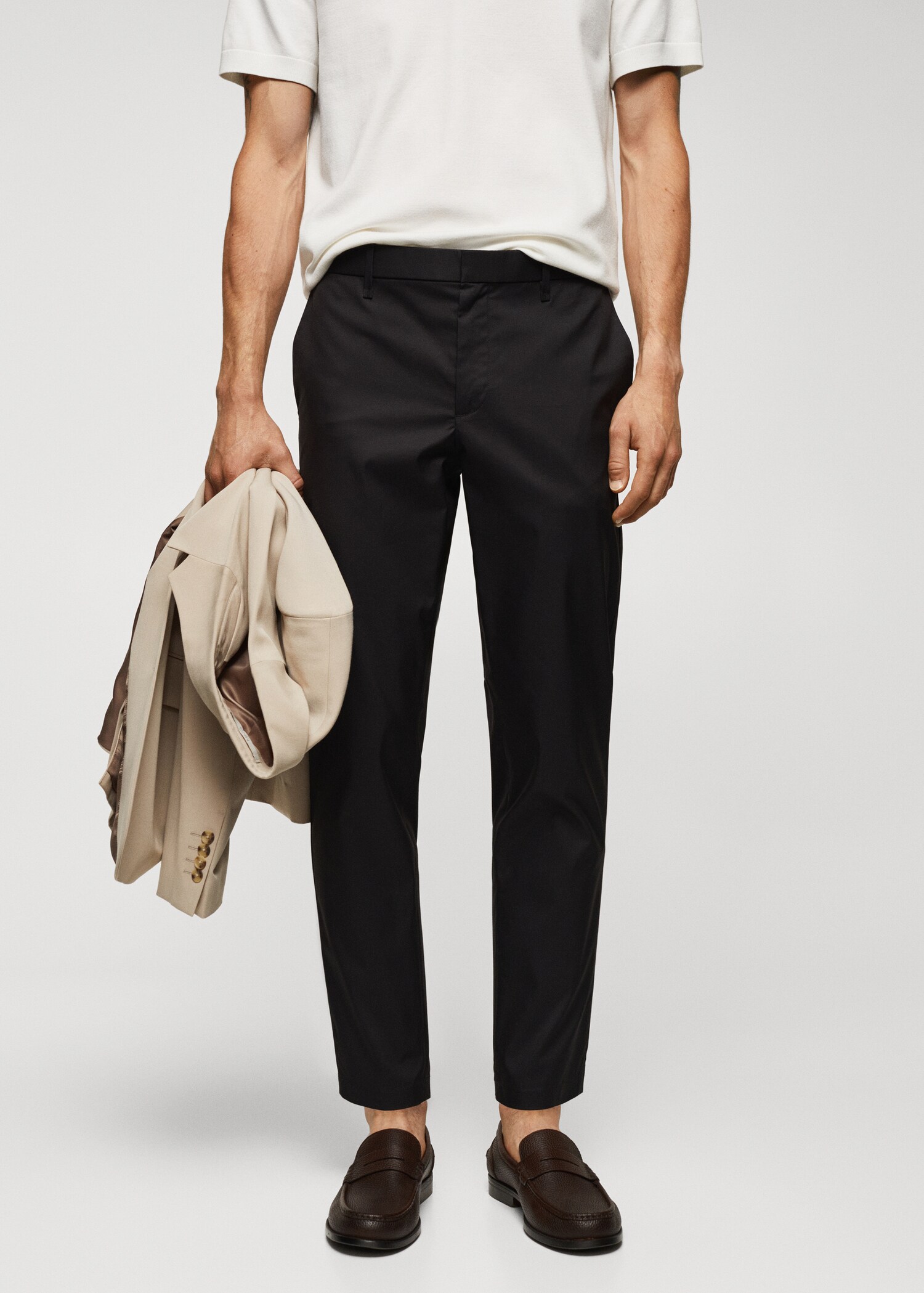 Pantalón slim fit algodón - Plano medio