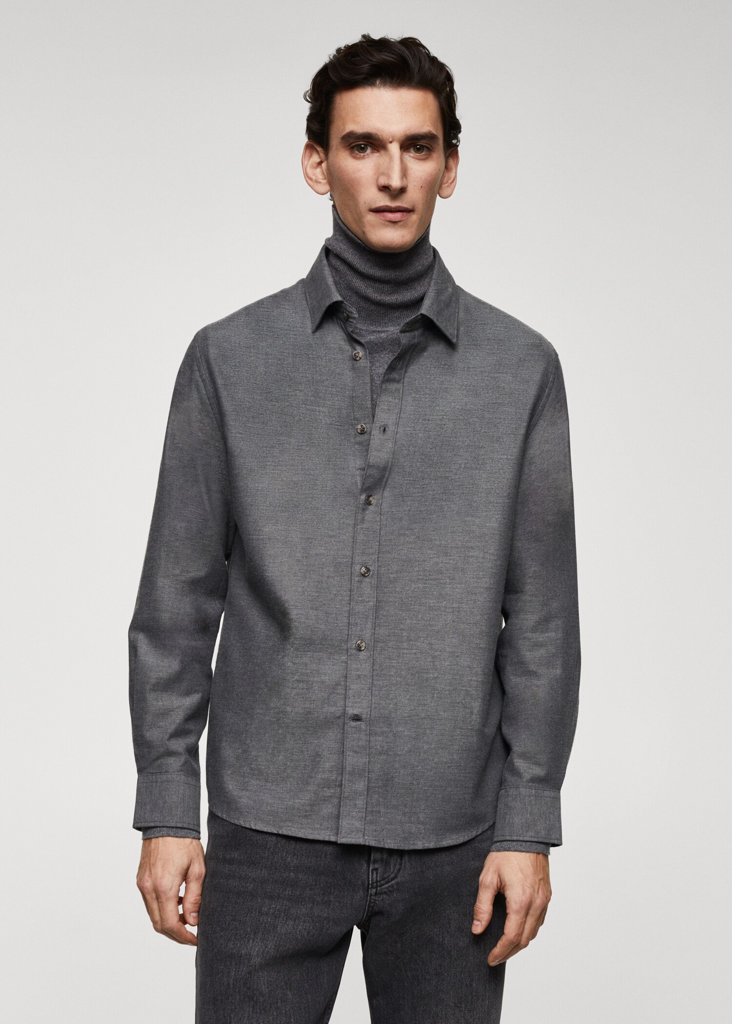 100% cotton fil-a-fil shirt - Medium plane