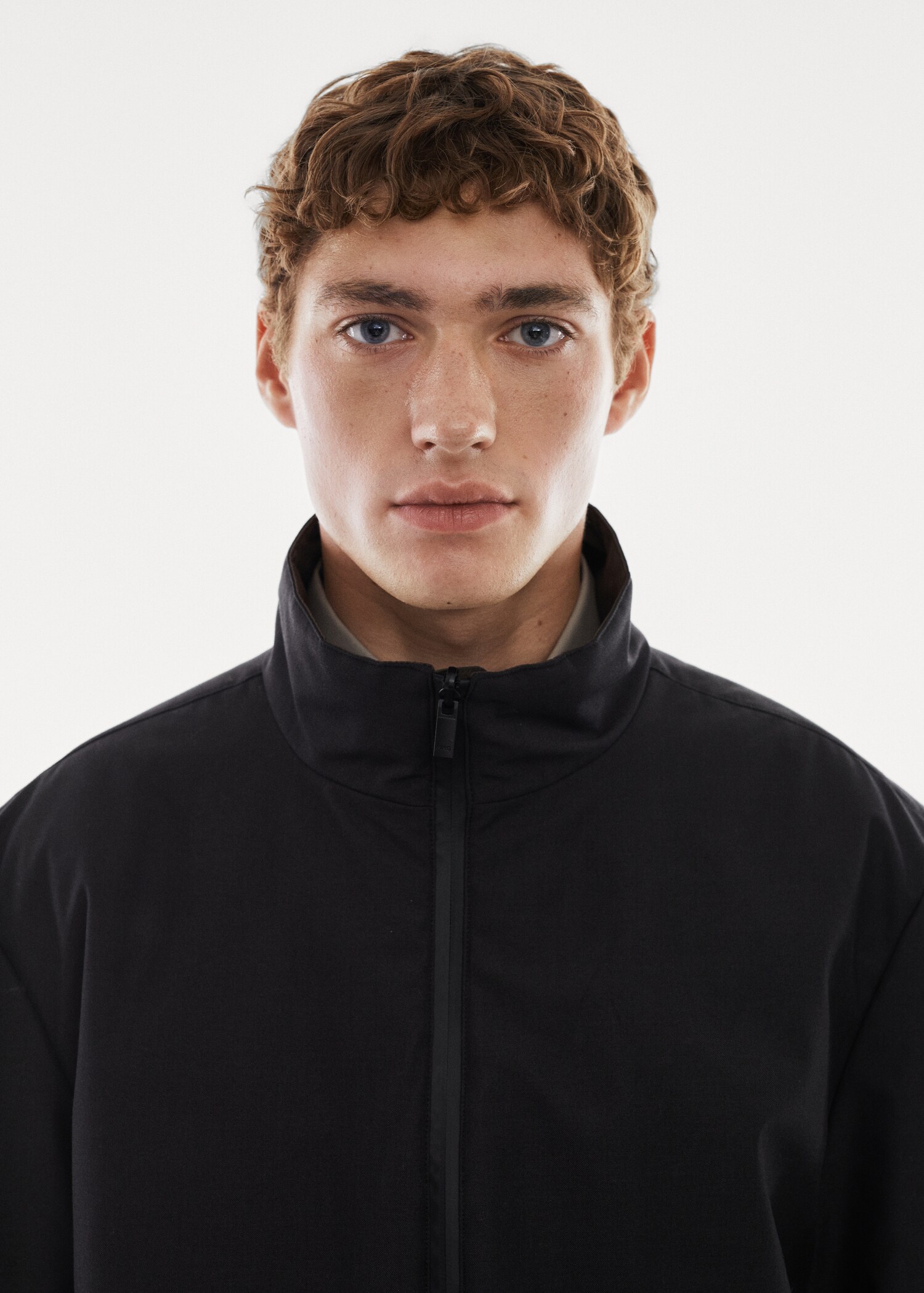 Reversible water-repellent quilted parka - Details of the article 1